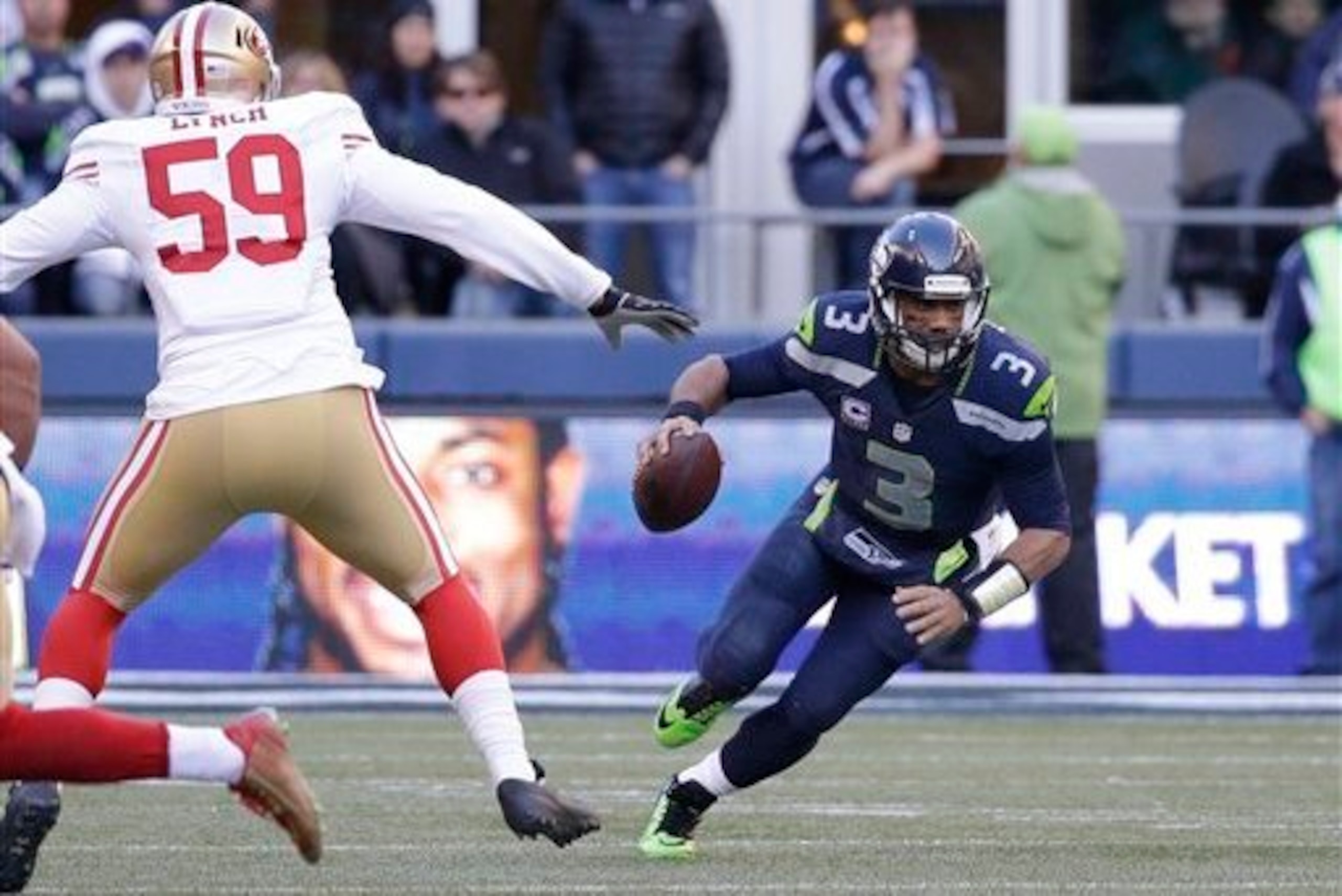 Linebacker Aaron Lynch will look to continue pressuring Seahawks quarterback Russell Wilson.