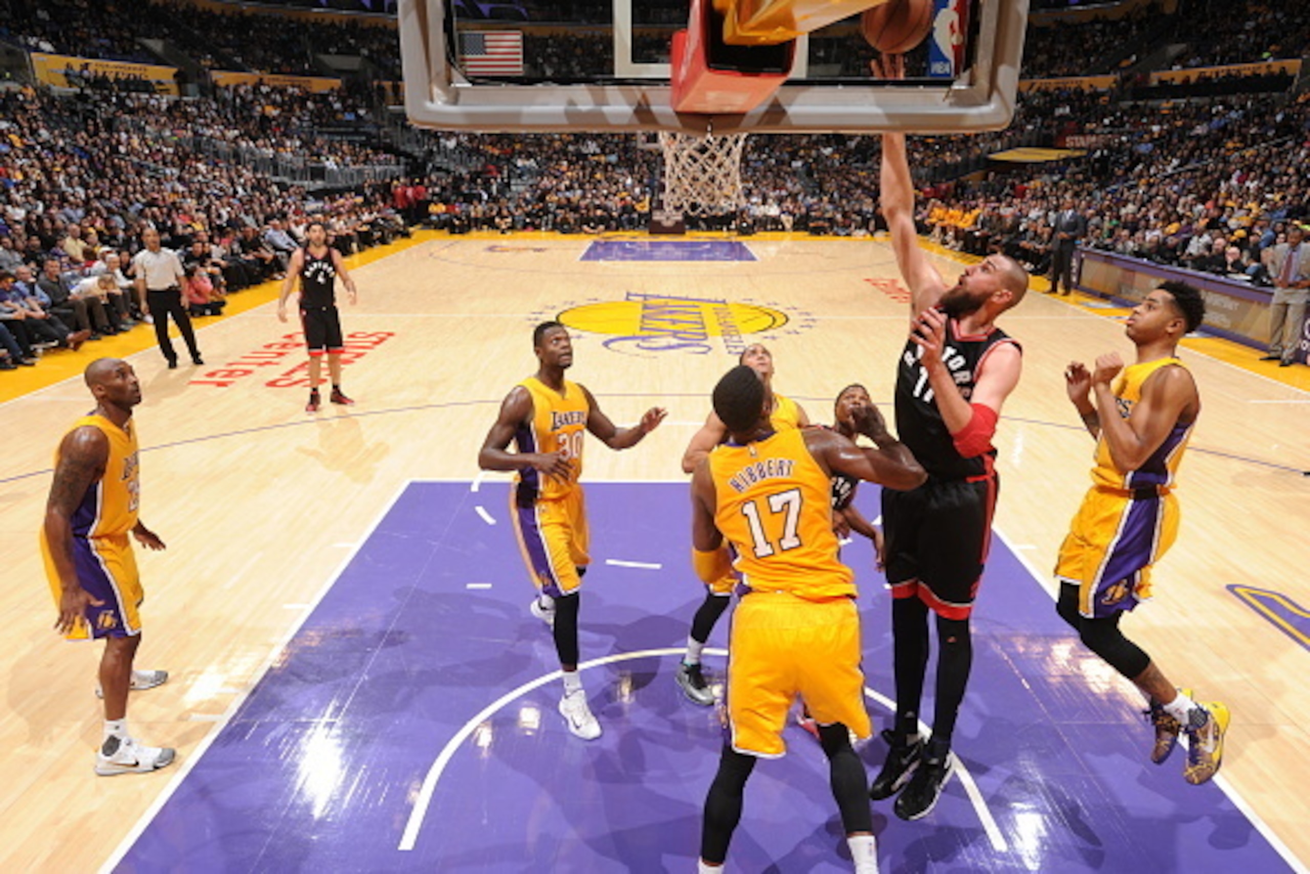 LOS ANGELES, CA - NOVEMBER 20:  Jonas Valanciunas #17 of the Toronto Raptors shoots the ball against the Los Angeles Lakers on November 20, 2015 at STAPLES Center in Los Angeles, California. NOTE TO USER: User expressly acknowledges and agrees that, by do
