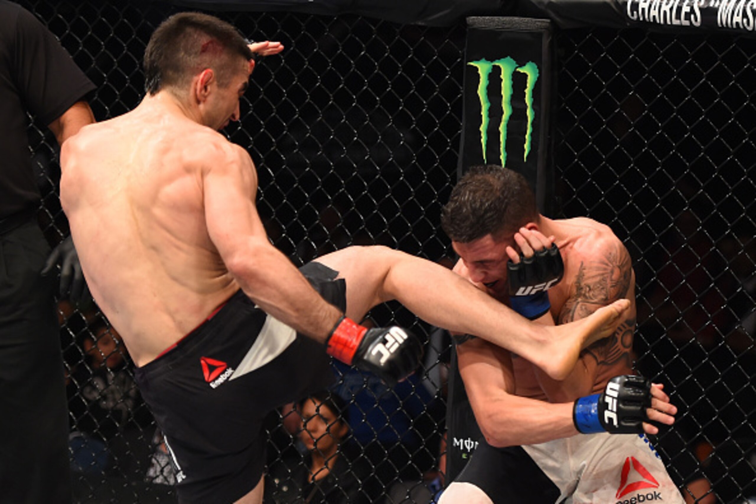 MONTERREY, MEXICO - NOVEMBER 21:  (L-R) Ricardo Lamas of the United States kicks Diego Sanchez of the United States in their featherweight bout during the UFC Fight Night event at Arena Monterrey on November 21, 2015 in Monterrey, Mexico.  (Photo by Jeff 