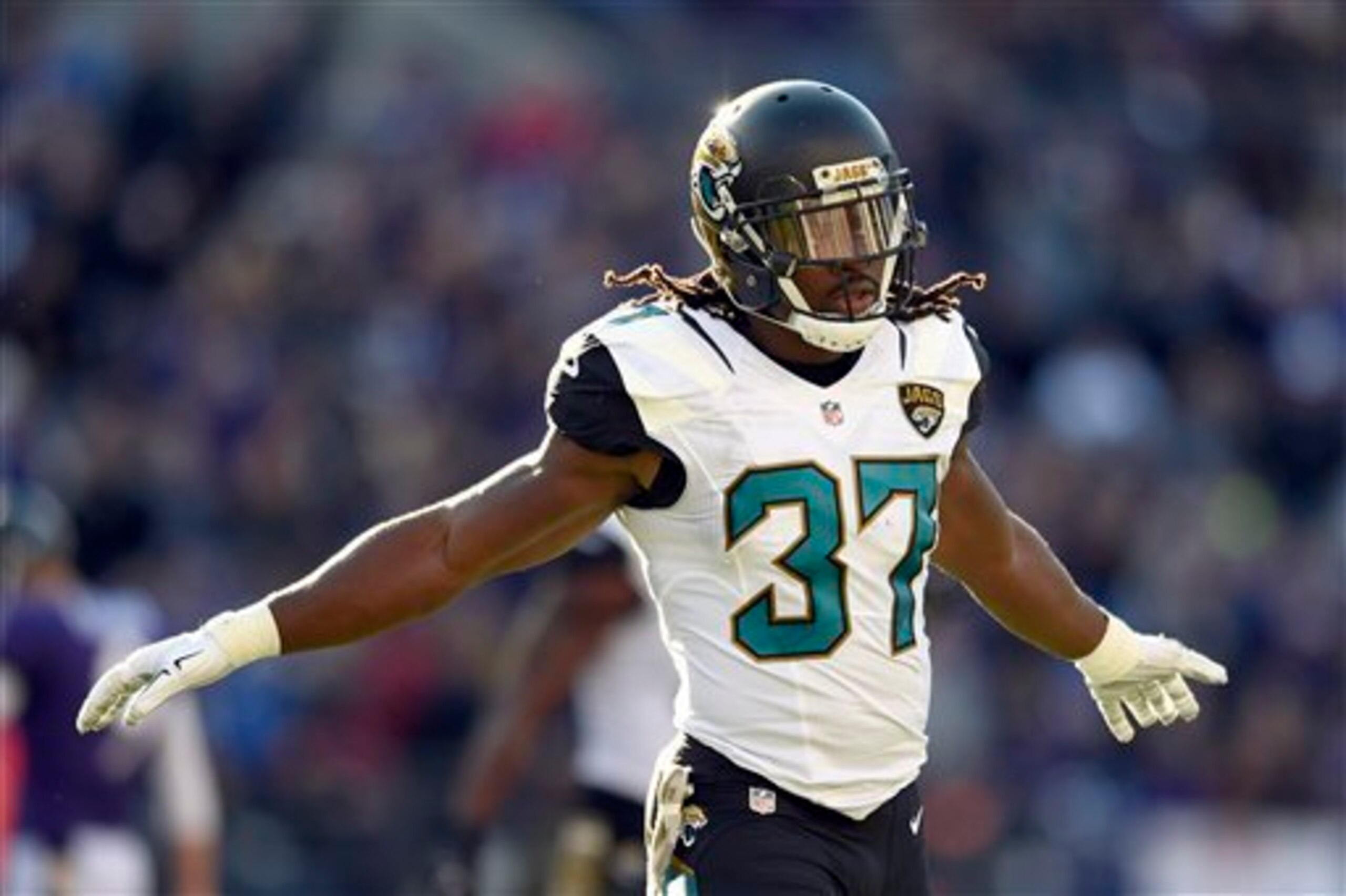 When Johnathan Cyprien plays intelligently, his ability to track and devastate ball carriers is impeccable.