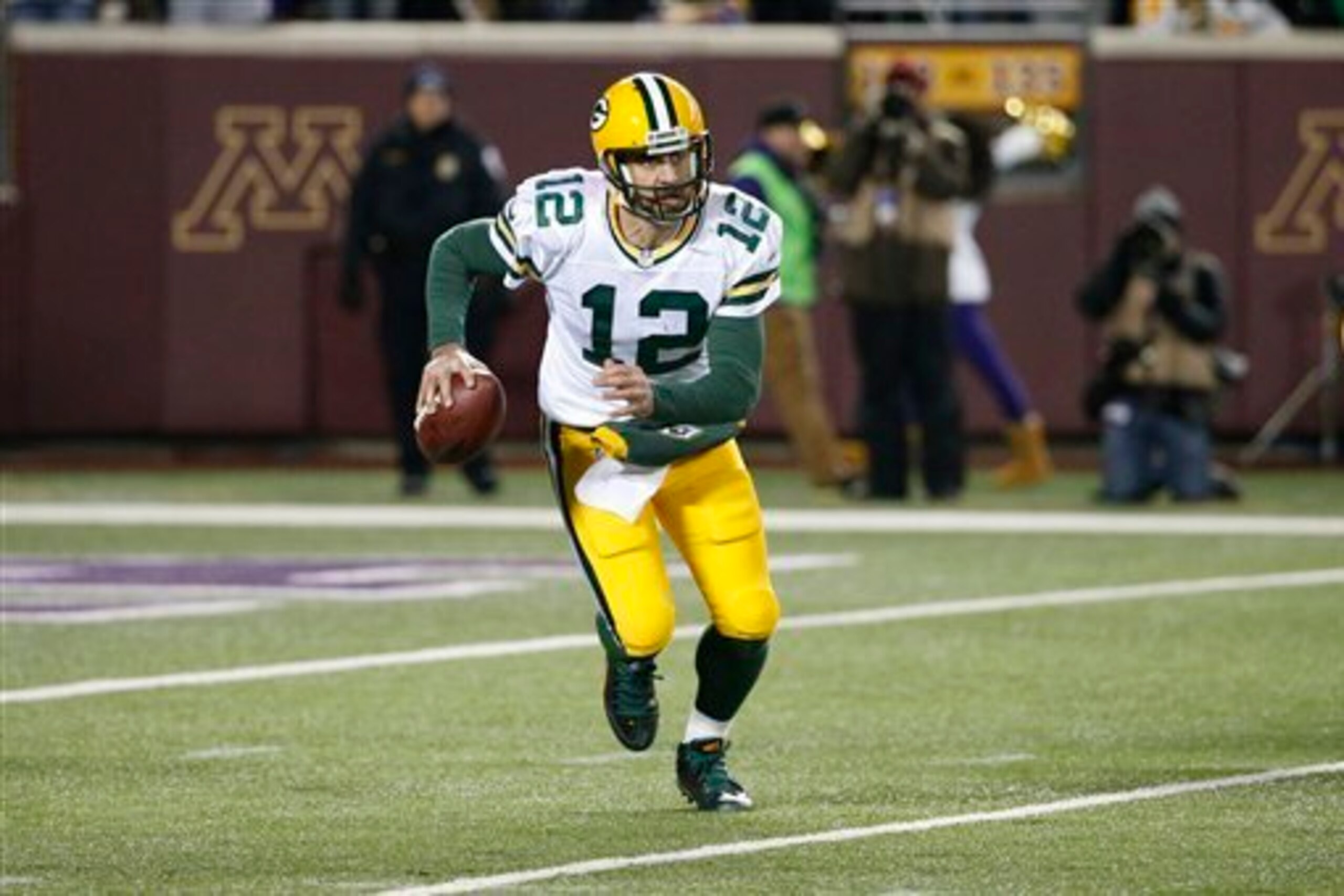 Aaron Rodgers gets to beat up on Chicago a second time this season.