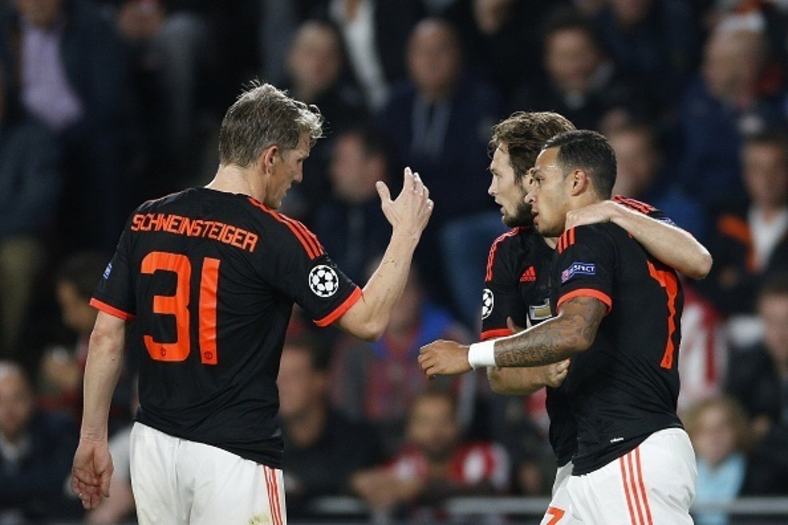(L-R), Bastian Schweinsteiger of Manchester United FC, Daley Blind of Manchester United FC, Memphis Depay of Manchester United FC during the UEFA Champions League group B match between PSV Eindhoven and Manchester United on September 15, 2015 at the Phili (L-R), Bastian Schweinsteiger of Manchester United FC, Daley Blind of Manchester United FC, Memphis Depay of Manchester United FC during the UEFA Champions League group B match between PSV Eindhoven and Manchester United on September 15, 2015 at the Phili