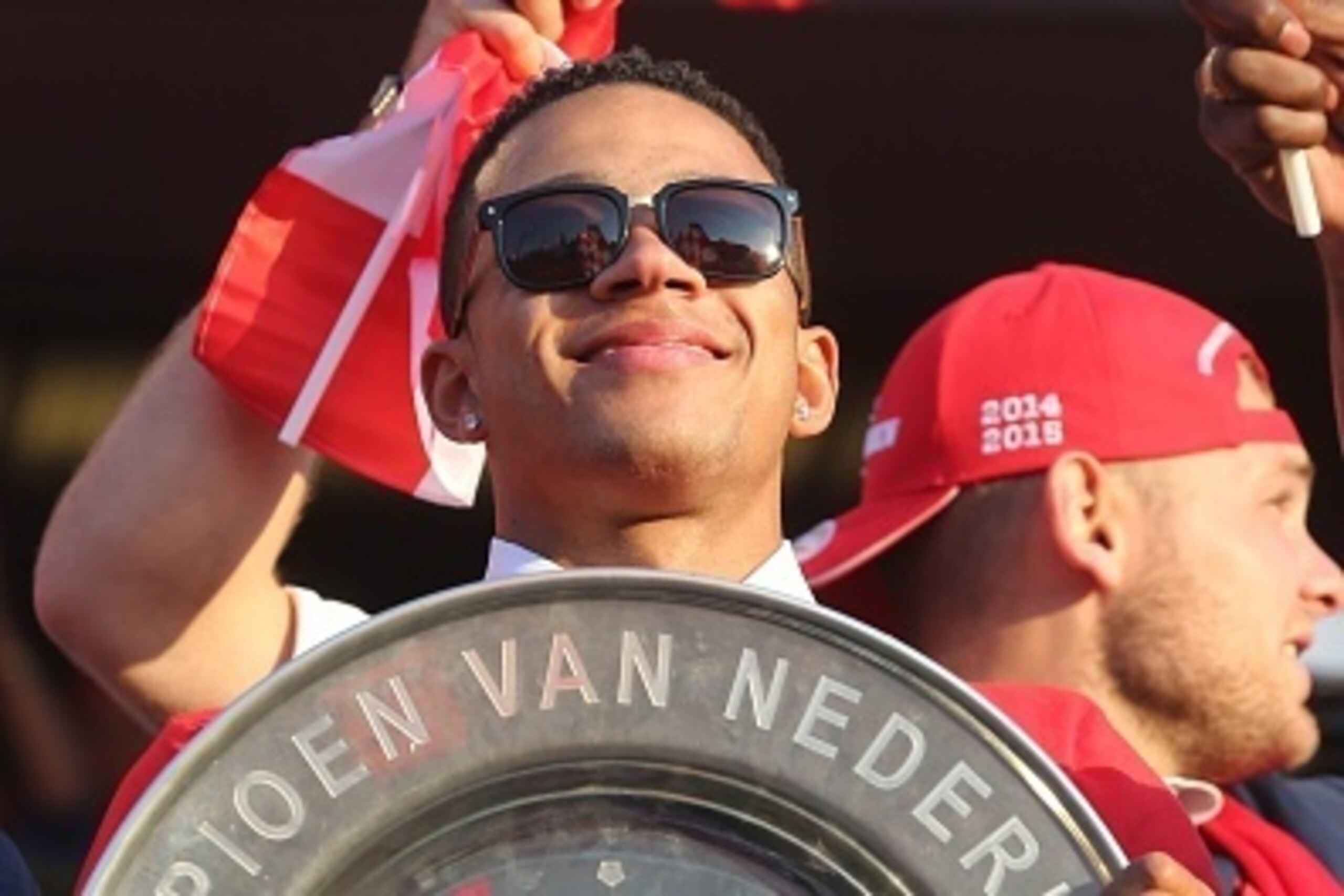 Memphis Depay of PSV honoured at a ceremony and bus tour at the Eindhoven Town Hall on April 19, 2015 at Eindhoven, The Netherlands.(Photo by VI Images via Getty Images) Memphis Depay of PSV honoured at a ceremony and bus tour at the Eindhoven Town Hall on April 19, 2015 at Eindhoven, The Netherlands.(Photo by VI Images via Getty Images)