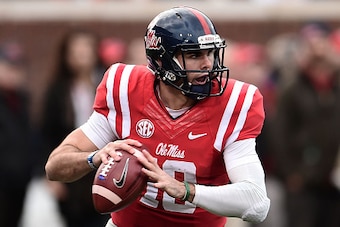 OXFORD, MS - NOVEMBER 21:  Chad Kelly #10 of the Mississippi Rebels looks to pass during a game against the LSU Tigers at Vaught-Hemingway Stadium on November 21, 2015 in Oxford, Mississippi.  (Photo by Stacy Revere/Getty Images)