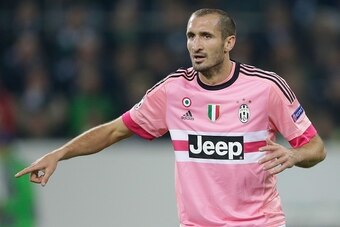 Giorgio Chiellini of Juventus during the UEFA Champions League group D match between Borussia Mönchengladbach and Juventus Turin on November 03, 2015 at Borussia-Park in Monchengladbach, Germany.(Photo by VI Images via Getty Images)
