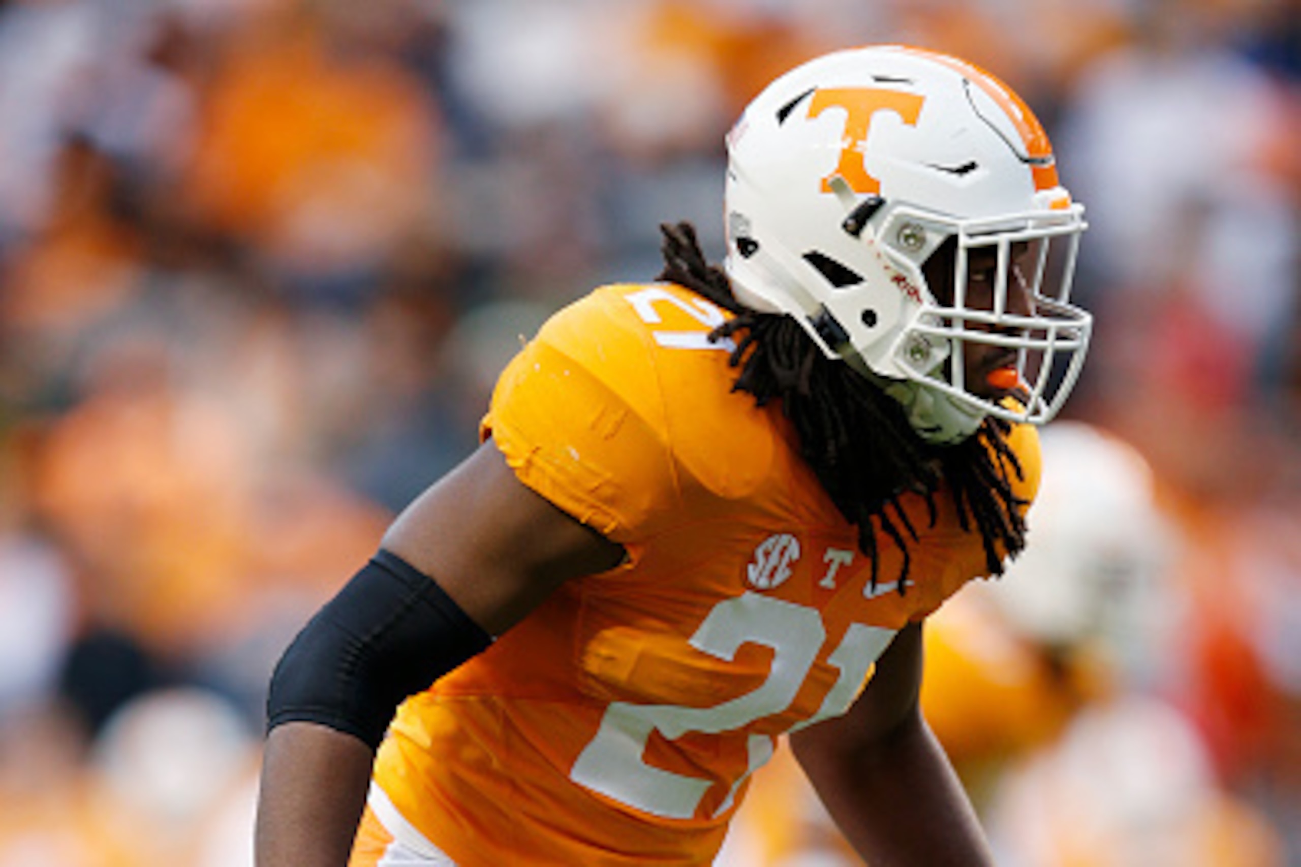 KNOXVILLE, TN - NOVEMBER 7: Jalen Reeves-Maybin #21 of the Tennessee Volunteers in action against the South Carolina Gamecocks during a game at Neyland Stadium on November 7, 2015 in Knoxville, Tennessee. Tennessee defeated South Carolina 27-24. (Photo by