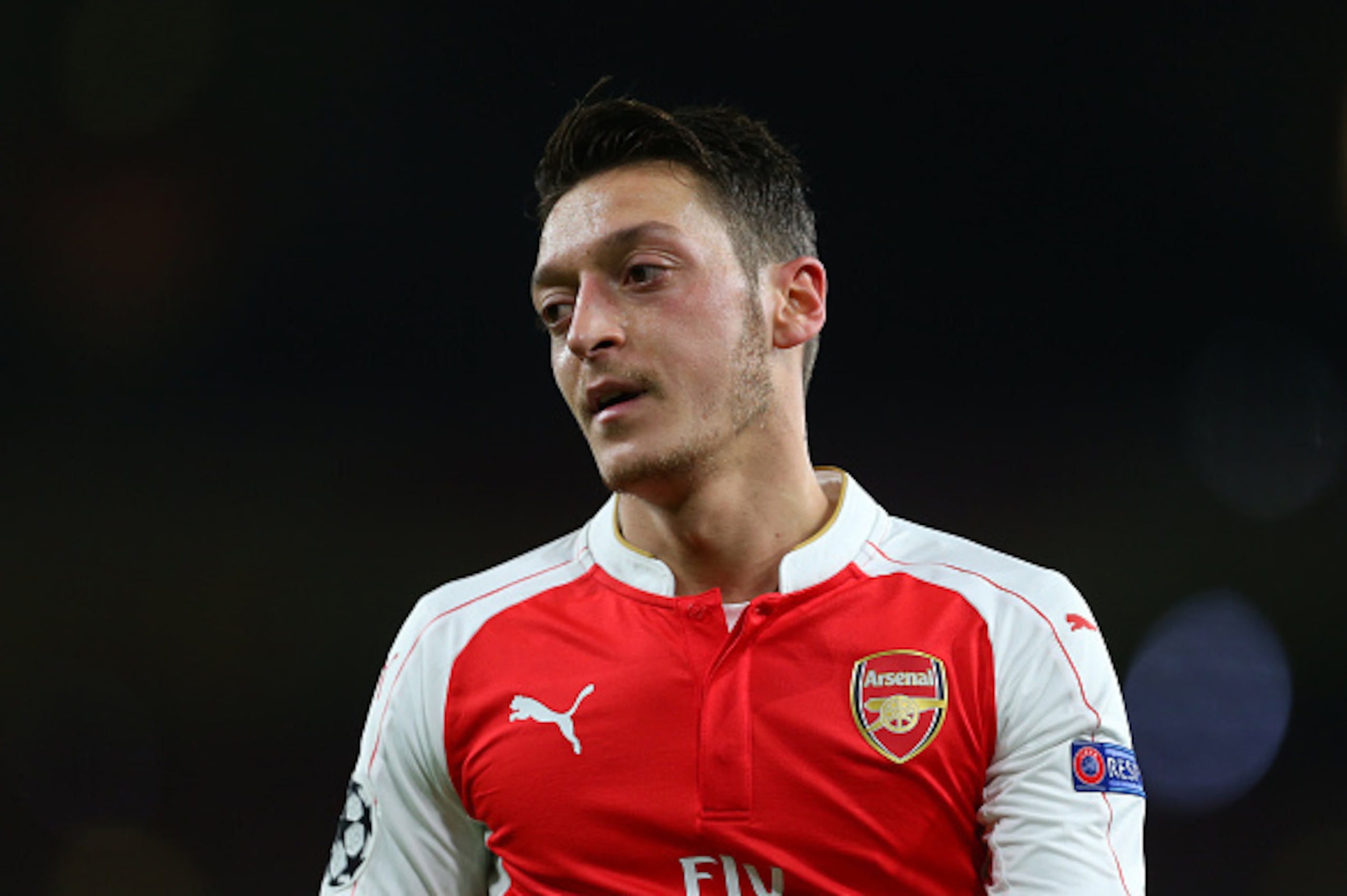 LONDON, ENGLAND - NOVEMBER 24:  Mesut Ozil of Arsenal during the UEFA Champions League match between Arsenal and Dinamo Zagreb at the Emirates Stadium on November 24, 2015 in London, United Kingdom.  (Photo by Catherine Ivill - AMA/Getty Images)