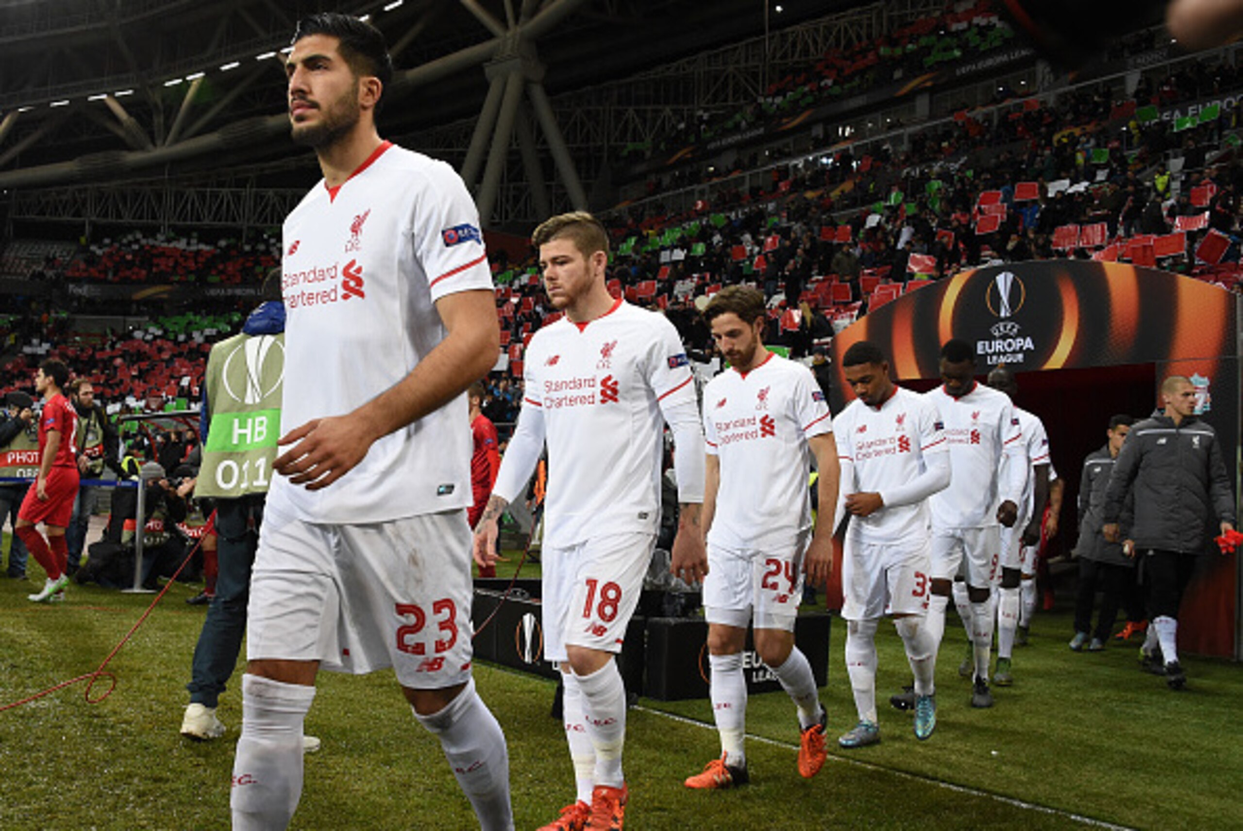 KAZAN, RUSSIA - NOVEMBER 05: Players of Liverpool FC out on the field before the UEFA Europa League group B match between FC Rubin Kazan and Liverpool FC at the Kazan Arena Stadium on November 05, 2015 in Moscow, Russia.  (Photo by Epsilon/Getty Images)
