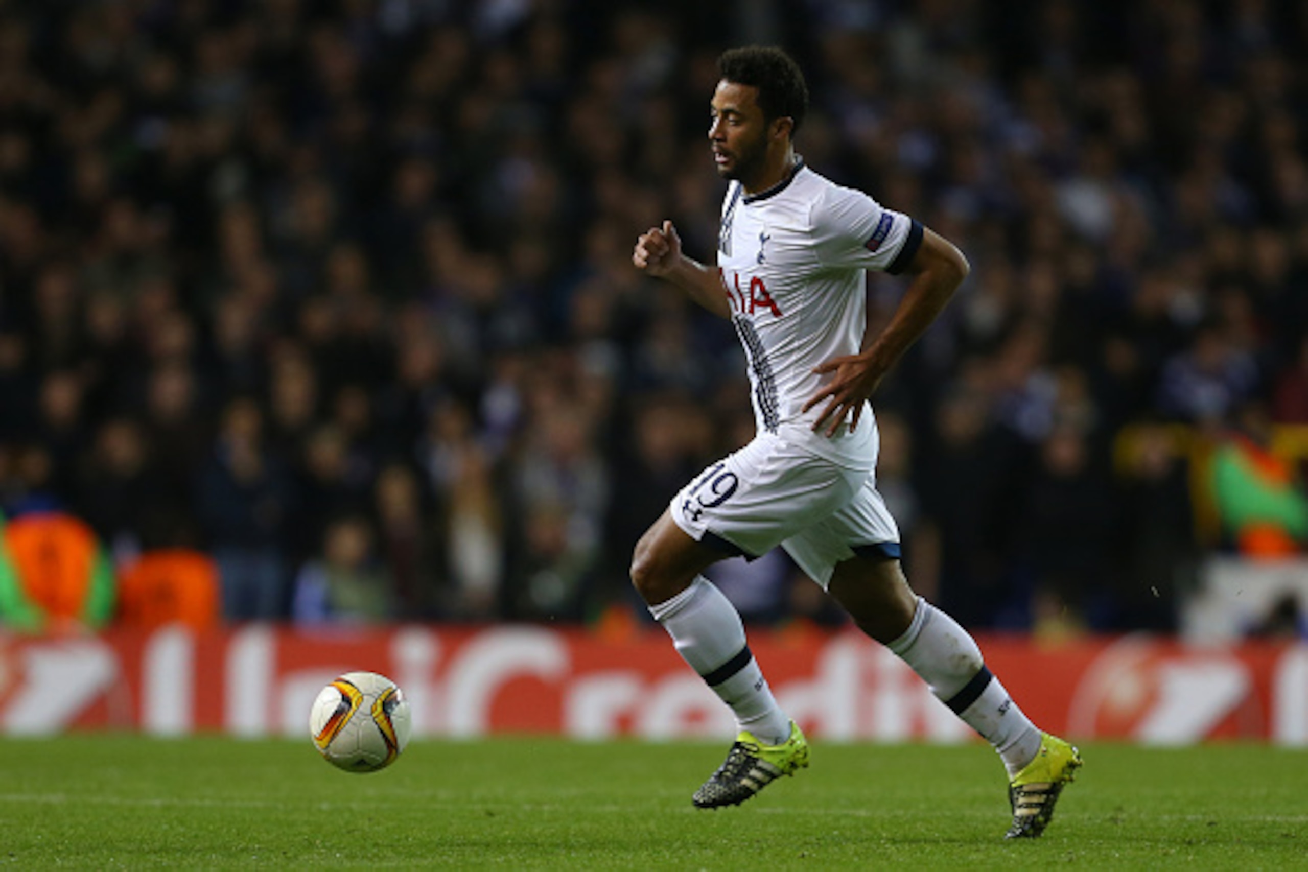 LONDON, ENGLAND - NOVEMBER 05: Mousa Dembele of Tottenham Hotspur during the UEFA Europa League match between Tottenham Hotspur and RSC Anderlecht on November 5, 2015 in London, United Kingdom. (Photo by Catherine Ivill - AMA/Getty Images) LONDON, ENGLAND - NOVEMBER 05: Mousa Dembele of Tottenham Hotspur during the UEFA Europa League match between Tottenham Hotspur and RSC Anderlecht on November 5, 2015 in London, United Kingdom. (Photo by Catherine Ivill - AMA/Getty Images)