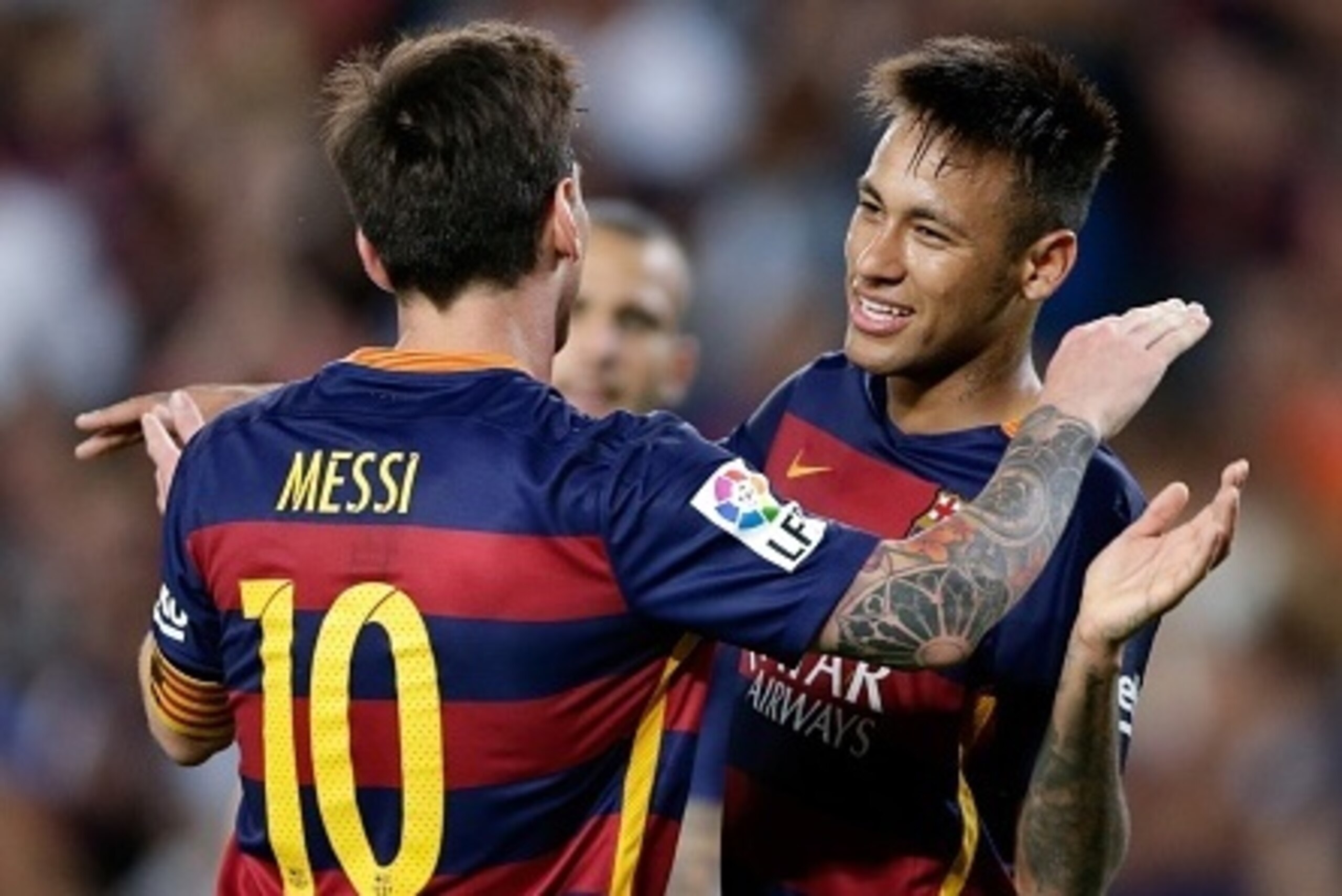 (L-R) Lionel Messi of FC Barcelona, Neymar da Silva Santos Junior of FC Barcelona during the Primera Division match between FC Barcelona and Levante UD on September 20, 2015 at Camp Nou stadium in Barcelona, Spain.(Photo by VI Images via Getty Images) (L-R) Lionel Messi of FC Barcelona, Neymar da Silva Santos Junior of FC Barcelona during the Primera Division match between FC Barcelona and Levante UD on September 20, 2015 at Camp Nou stadium in Barcelona, Spain.(Photo by VI Images via Getty Images)