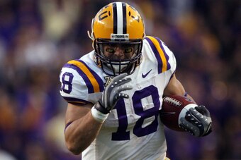 BATON ROUGE - NOVEMBER 23: Jacob Hester #18 of the Louisiana State University Tigers makes a run during the game against the Arkansas Razorbacks on November 23, 2007 at Tiger Stadium in Baton Rouge, Louisiana.  (Photo by Chris Graythen/Getty Images)