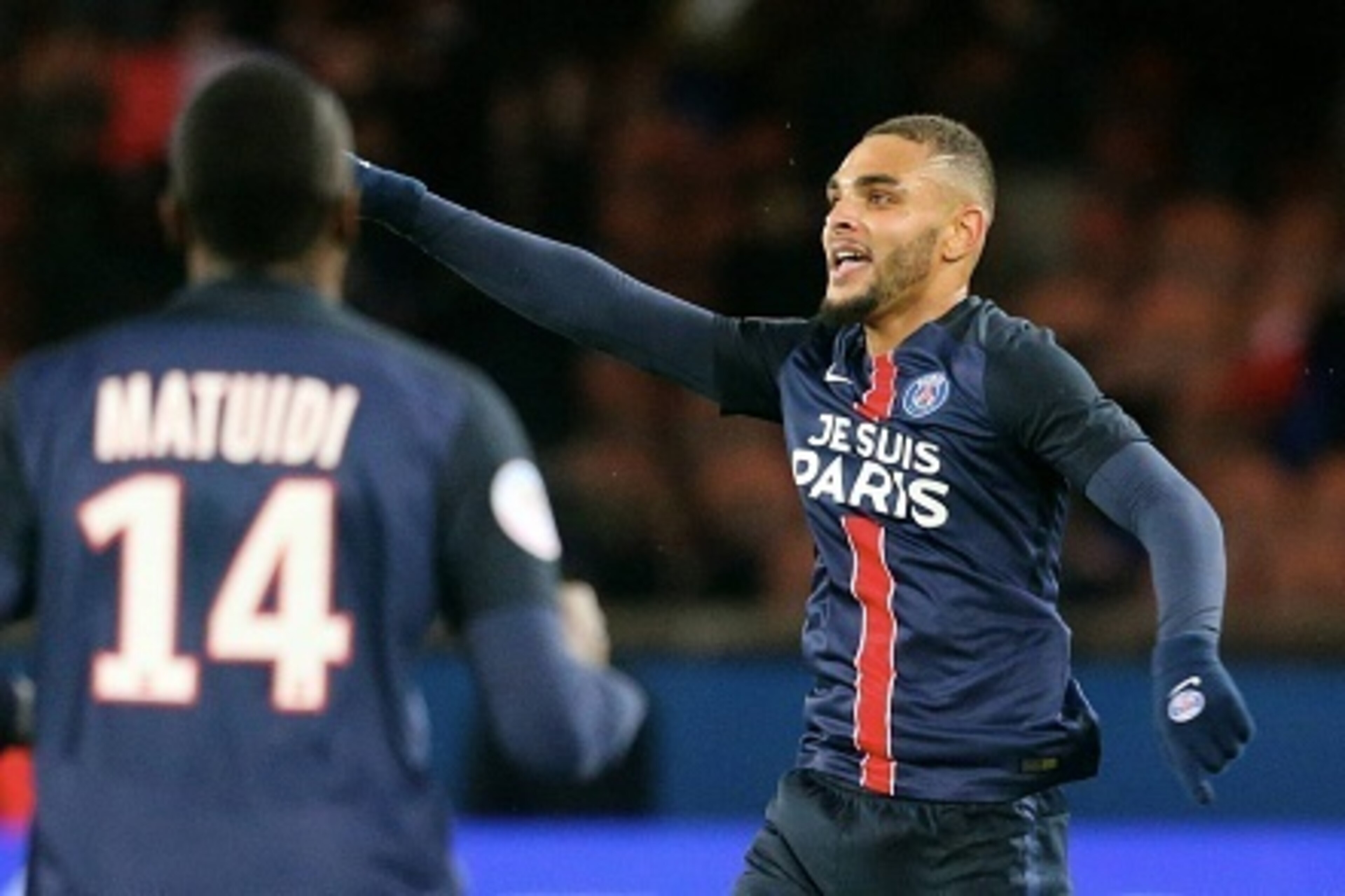 PARIS, FRANCE - NOVEMBER 28:  Layvin Kurzawa #20 of Paris Saint-Germain celebrate his goal with team-mattes during the French  Ligue 1 between Paris Saint-Germain and ESTAC Troyes at Parc Des Princes on november 28, 2015 in Paris, France.  (Photo by Xavie