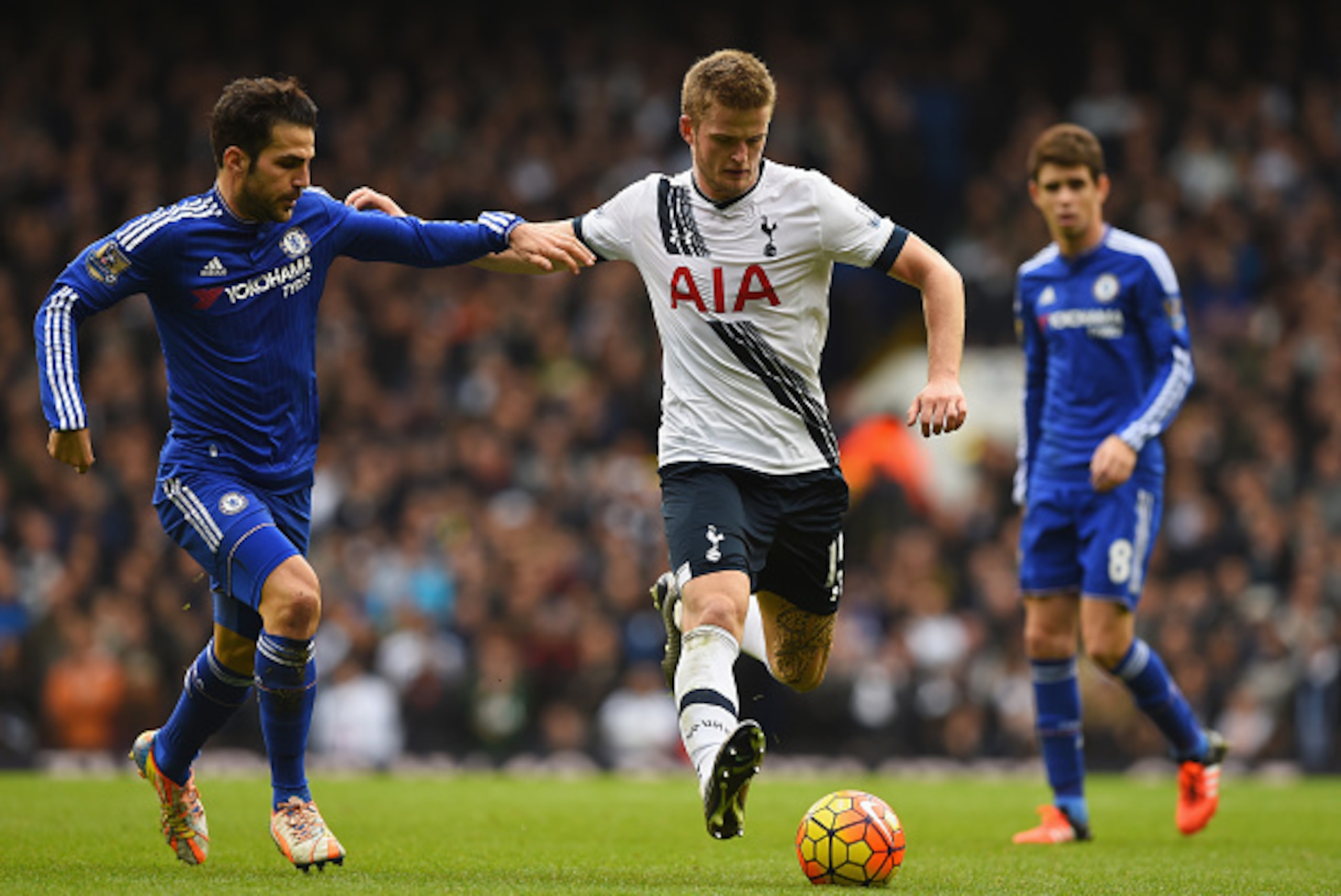 LONDON, ENGLAND - NOVEMBER 29: Eric Dier of Tottenham Hotspur holds off Cesc Fabregas of Chelsea during the Barclays Premier League match between Tottenham Hotspur and Chelsea at White Hart Lane on November 29, 2015 in London, England. (Photo by Shaun B LONDON, ENGLAND - NOVEMBER 29: Eric Dier of Tottenham Hotspur holds off Cesc Fabregas of Chelsea during the Barclays Premier League match between Tottenham Hotspur and Chelsea at White Hart Lane on November 29, 2015 in London, England. (Photo by Shaun B