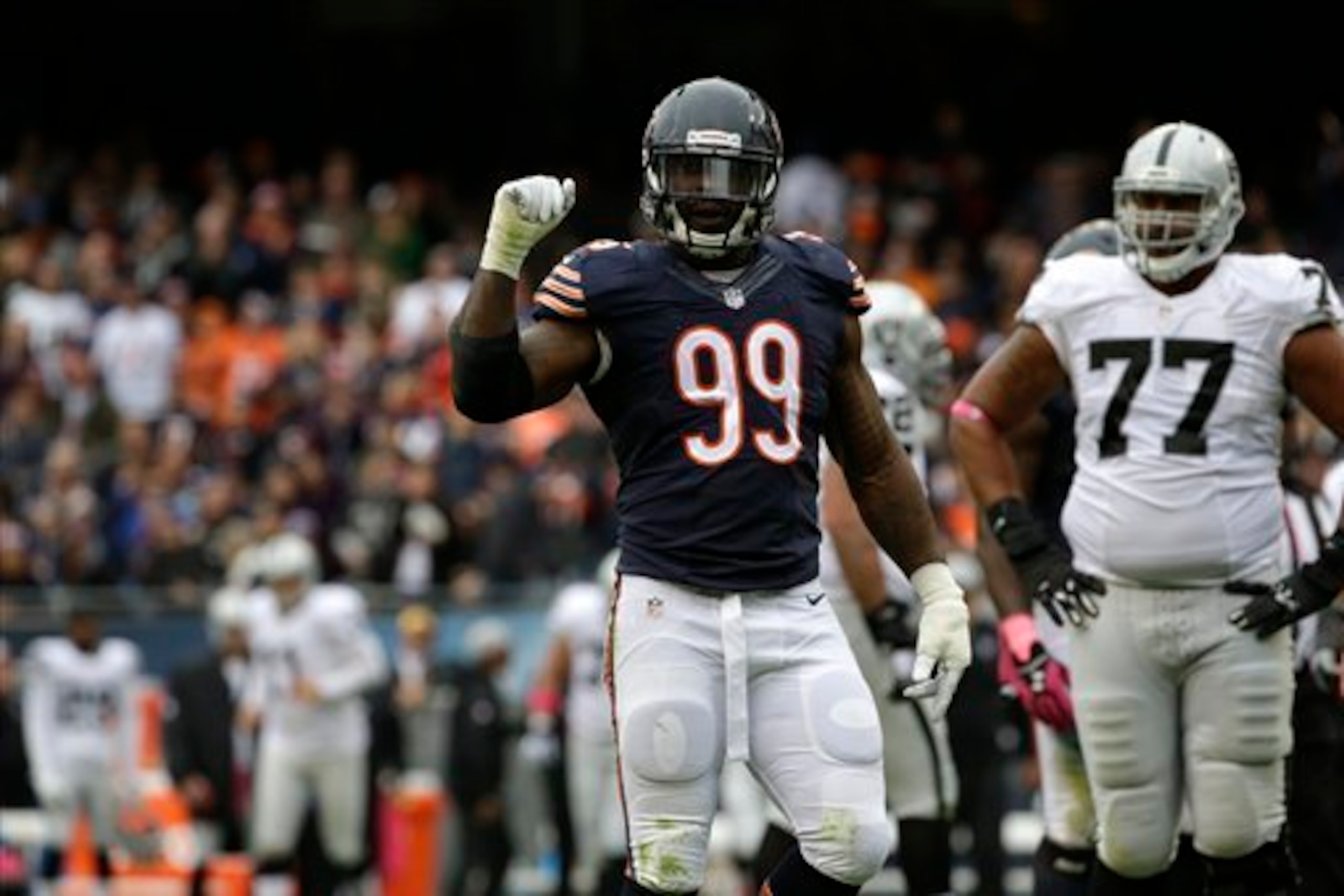 After a sluggish start, Lamarr Houston has become one of Chicago's most consistent pass-rushers in recent weeks.