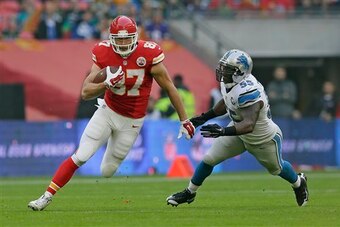 Travis Kelce looks in for a big day against a poor defense.