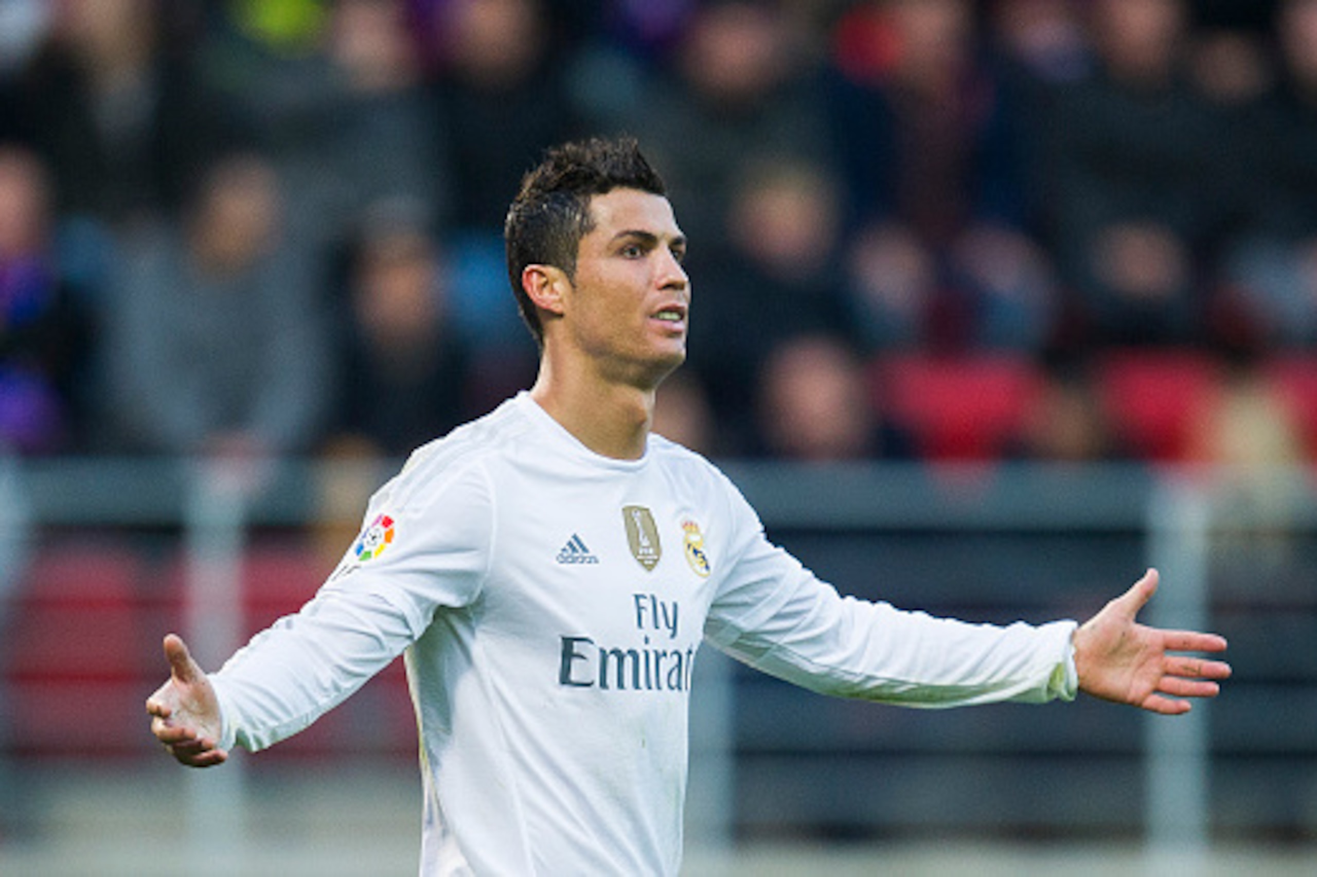 EIBAR, SPAIN - NOVEMBER 29:  Cristiano Ronaldo of Real Madrid reacts during the La Liga match between SD Eibar and Real Madrid at Ipurua Municipal Stadium at Ipurua Municipal Stadium on November 29, 2015 in Eibar, Spain.  (Photo by Juan Manuel Serrano Arc