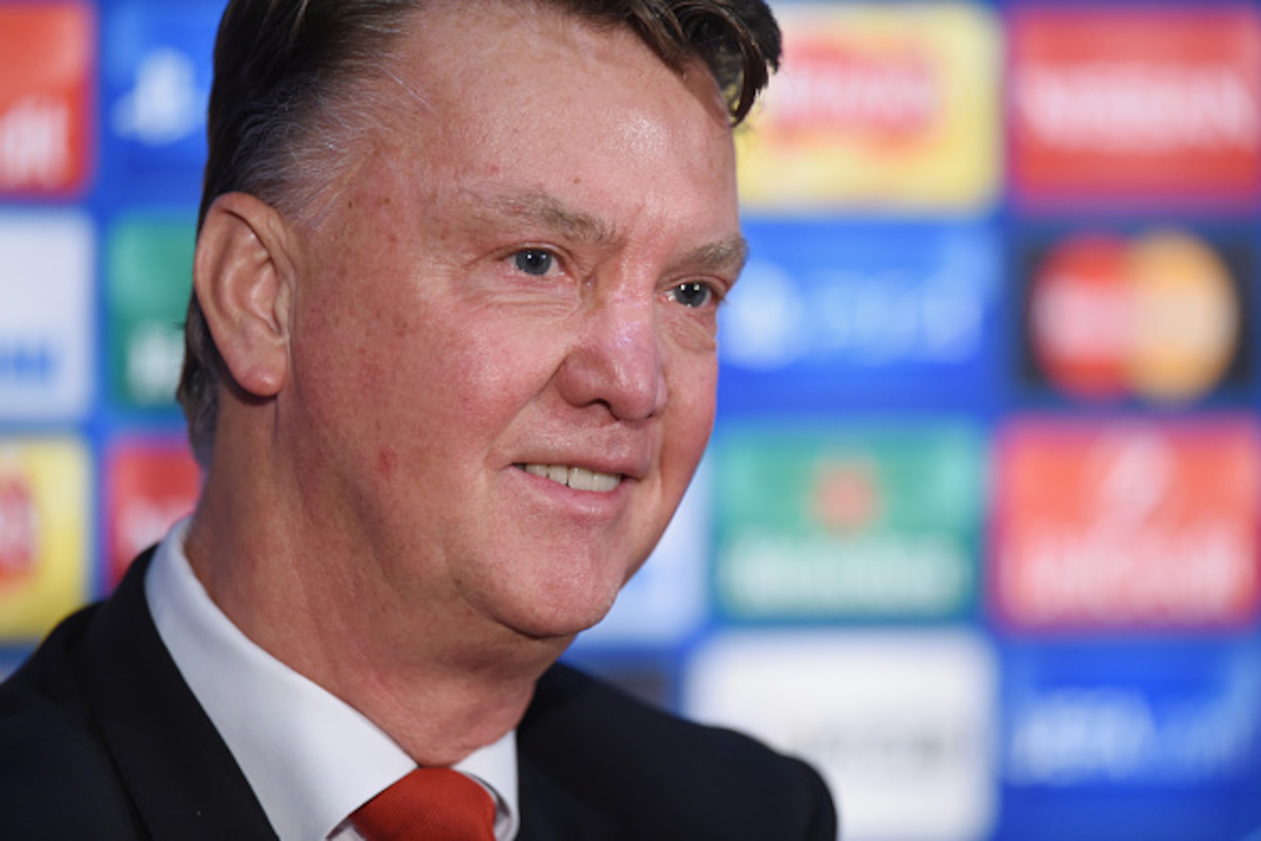 MANCHESTER, ENGLAND - NOVEMBER 24: Manchester United manager Louis van Gaal speaks to the media during the Manchester United press conference at Old Trafford on November 24, 2015 in Manchester, England. (Photo by Michael Regan/Getty Images) MANCHESTER, ENGLAND - NOVEMBER 24: Manchester United manager Louis van Gaal speaks to the media during the Manchester United press conference at Old Trafford on November 24, 2015 in Manchester, England. (Photo by Michael Regan/Getty Images)