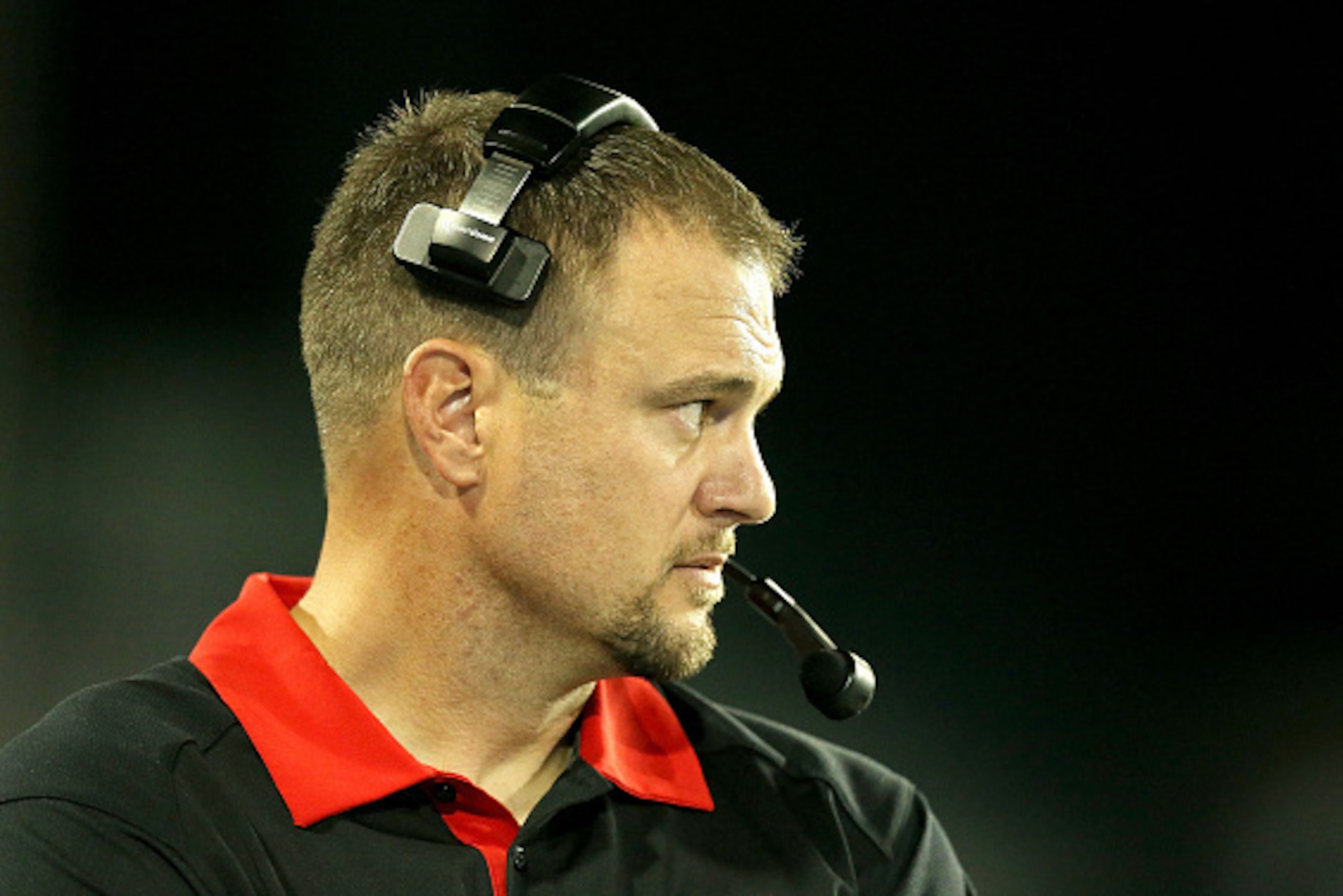NEW ORLEANS, LA - OCTOBER 16:  Houston Cougars head coach Tom Herman looks on as his team took on the Tulane Green Wave at Yulman Stadium on October 16, 2015 in New Orleans, Louisiana.  (Photo by Sean Gardner/Getty Images)