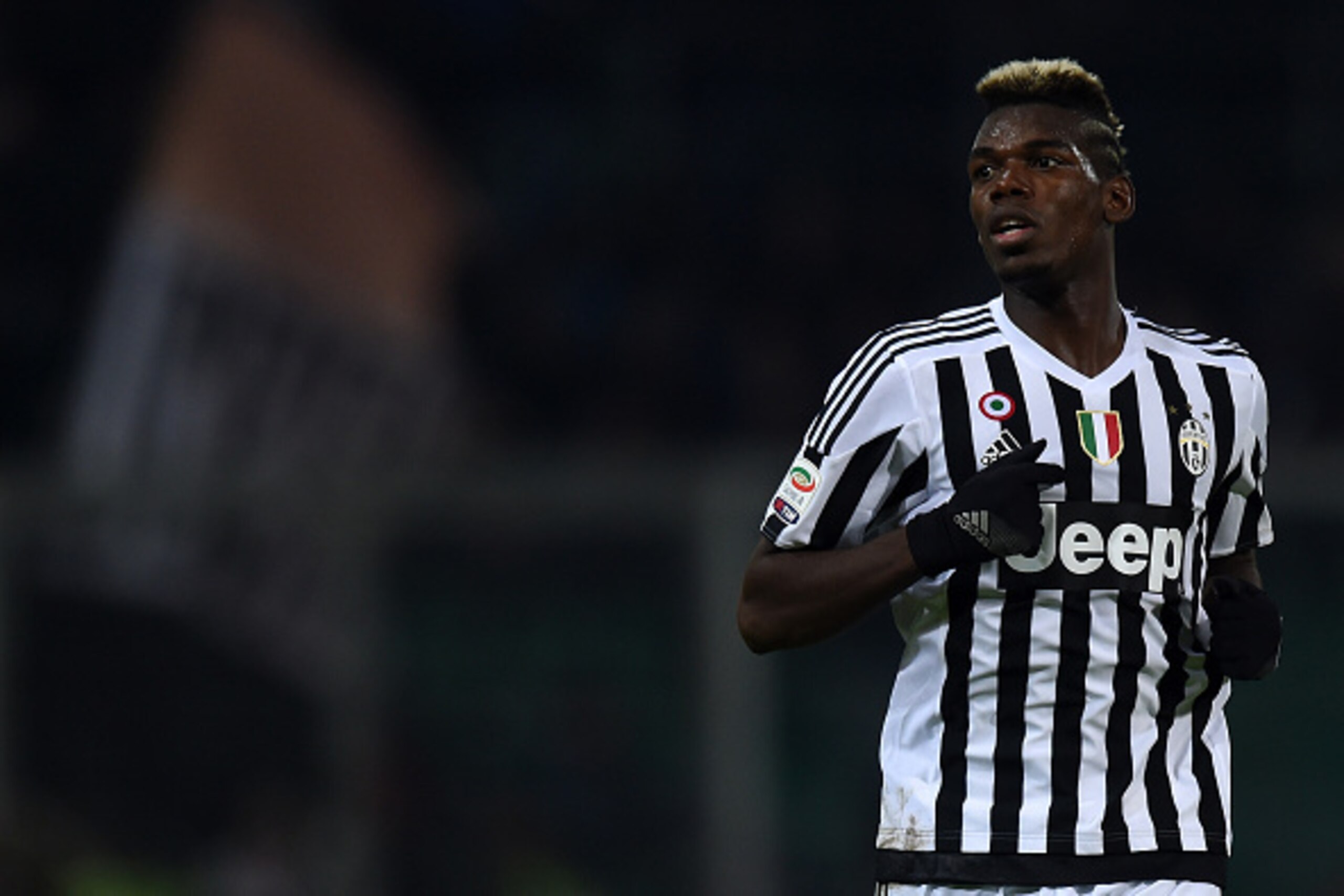 PALERMO, ITALY - NOVEMBER 29:  Paul Pogba of Juventus in action during the Serie A match between US Citta di Palermo and Juventus FC at Stadio Renzo Barbera on November 29, 2015 in Palermo, Italy.  (Photo by Tullio M. Puglia/Getty Images)