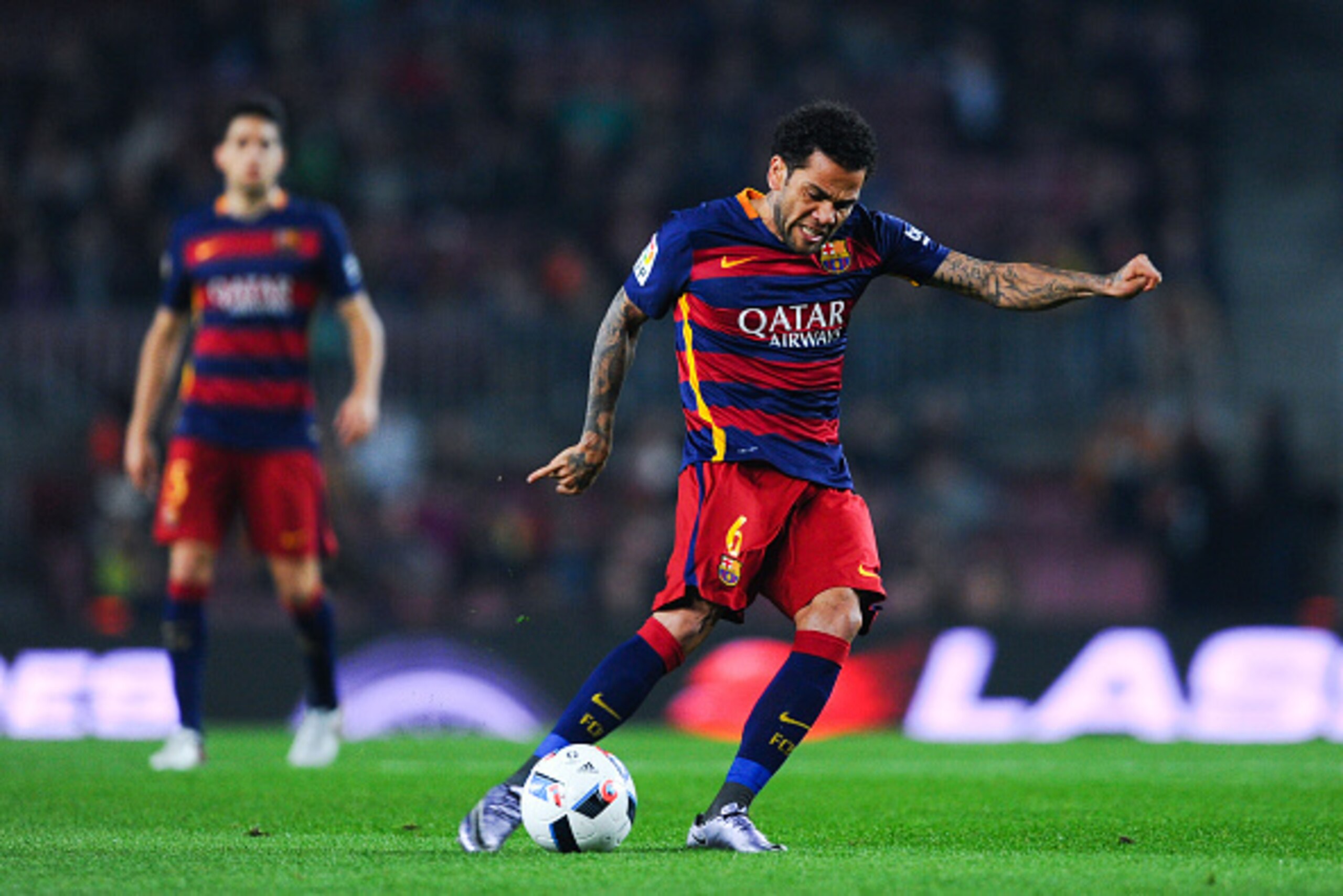 BARCELONA, SPAIN - DECEMBER 02: Dani Alves of FC Barcelona scores the opening goal during the Copa del Rey Round of 32 second leg match betwen FC Barcelona and Villanovense on December 2, 2015 in Barcelona, Spain. (Photo by David Ramos/Getty Images) BARCELONA, SPAIN - DECEMBER 02: Dani Alves of FC Barcelona scores the opening goal during the Copa del Rey Round of 32 second leg match betwen FC Barcelona and Villanovense on December 2, 2015 in Barcelona, Spain. (Photo by David Ramos/Getty Images)