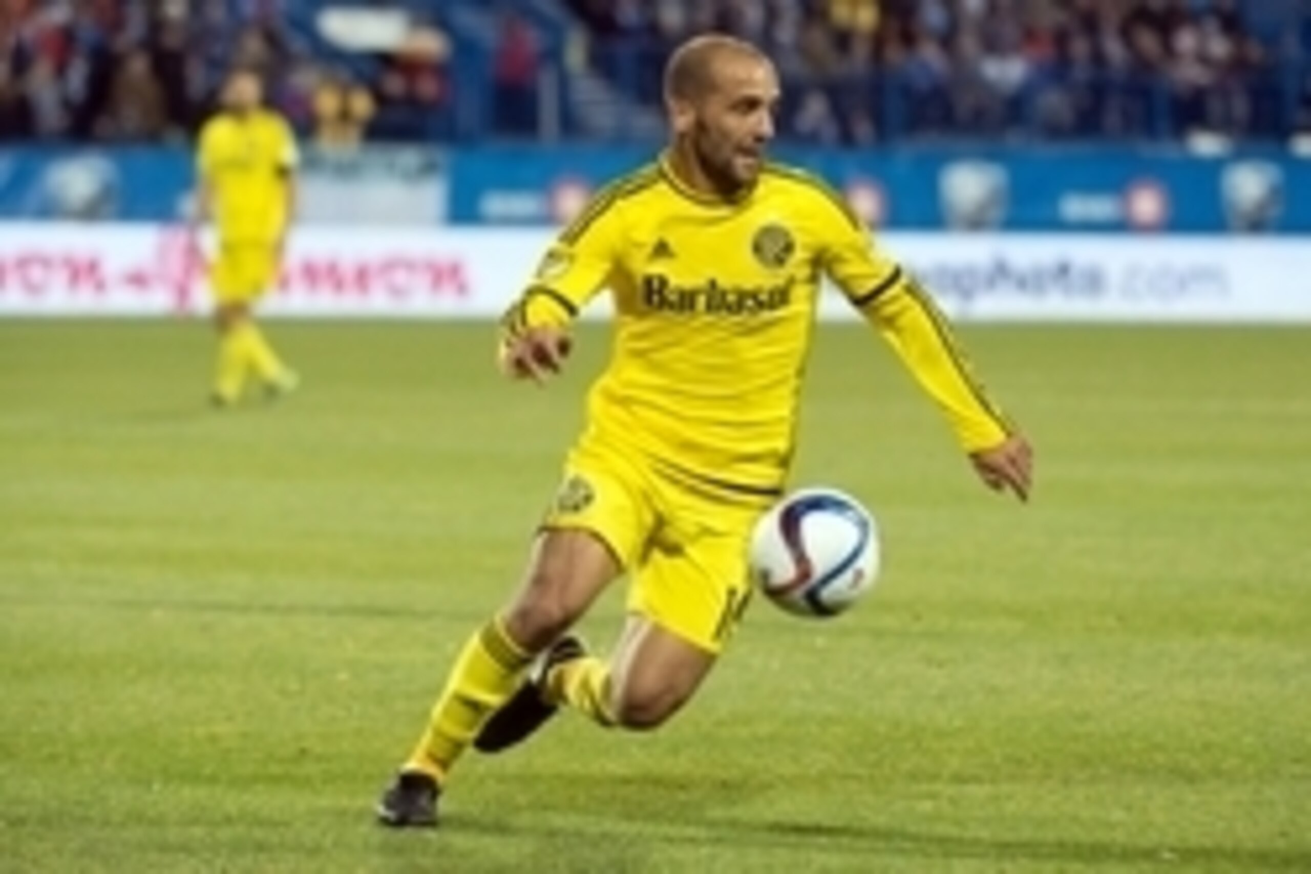 Nov 1, 2015; Montreal, Quebec, CAN; Columbus Crew forward Federico Higuain (10) controls the ball in the first half against the Montreal Impact at Stade Saputo. The Impact defeated the Columbus Crew 2-1. Mandatory Credit: Marc DesRosiers-USA TODAY Sports