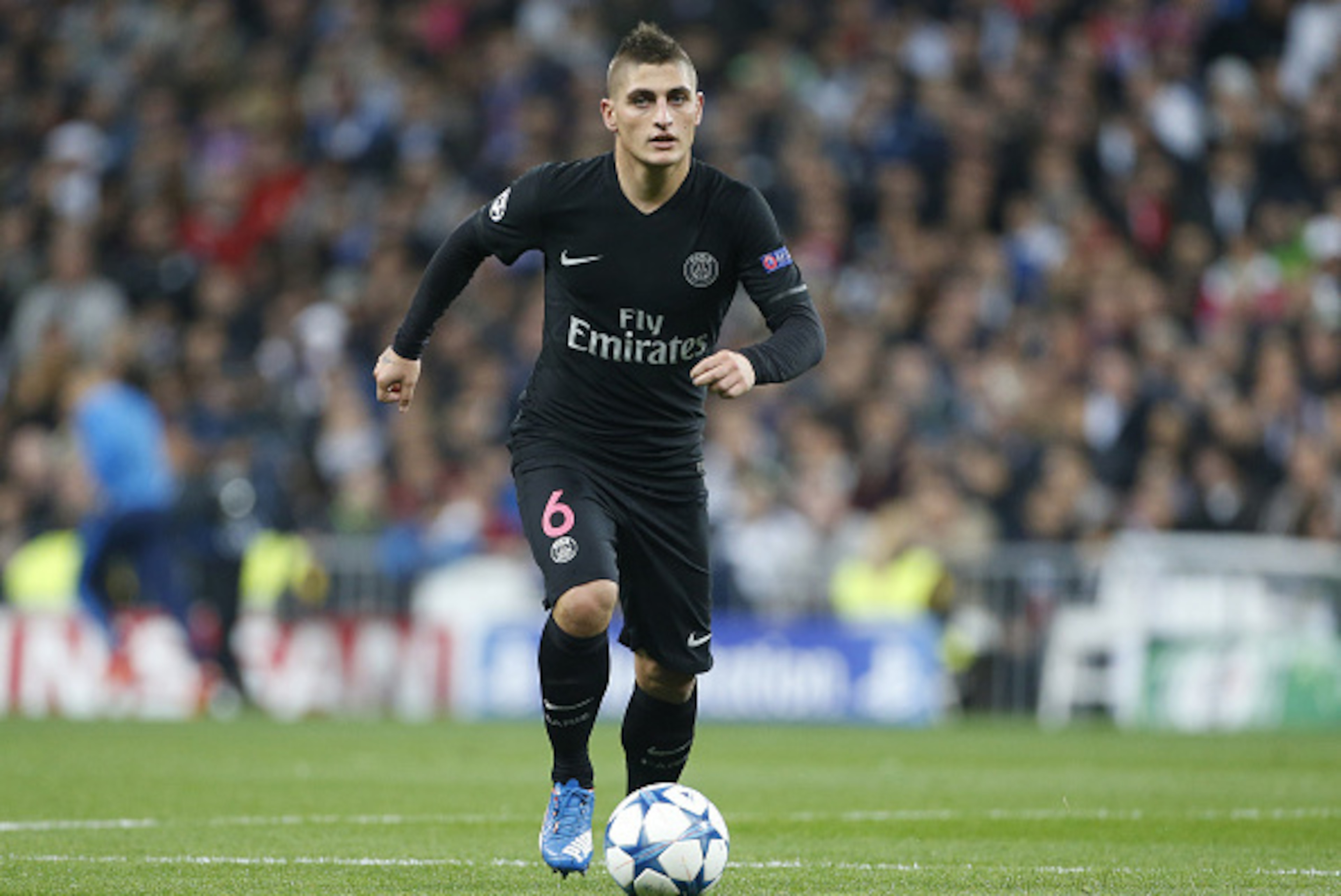MADRID, SPAIN - NOVEMBER 3: Marco Verratti of PSG in action during the UEFA Champions League match between Real Madrid and Paris Saint-Germain (PSG) at Santiago Bernabeu stadium on November 3, 2015 in Madrid, Spain. (Photo by Jean Catuffe/Getty Images)