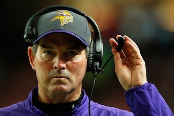 ATLANTA, GA - NOVEMBER 29:  Head coach Mike Zimmer of the Minnesota Vikings stands on the sideline during the first half against the Atlanta Falcons at the Georgia Dome on November 29, 2015 in Atlanta, Georgia.  (Photo by Kevin C. Cox/Getty Images)