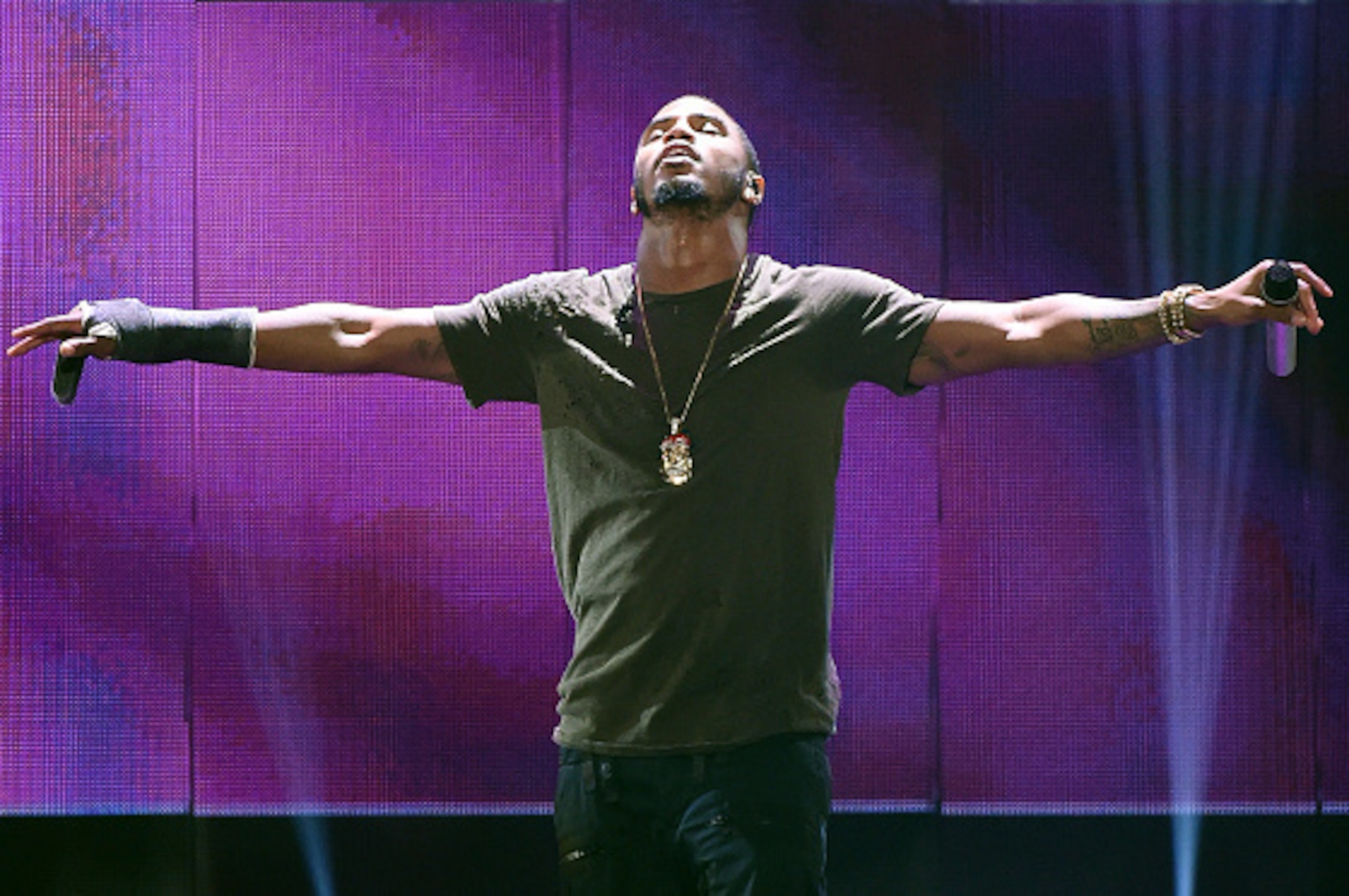 LAS VEGAS, NV - SEPTEMBER 19:  Recording artist Trey Songz performs at the 2015 iHeartRadio Music Festival at MGM Grand Garden Arena on September 19, 2015 in Las Vegas, Nevada.  (Photo by Ethan Miller/Getty Images for iHeartMedia)
