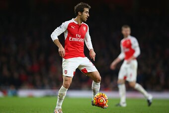 LONDON, ENGLAND - DECEMBER 05:  Mathieu Flamini of Arsenal in action during the Barclays Premier League match between Arsenal and Sunderland at Emirates Stadium on December 5, 2015 in London, England.  (Photo by Paul Gilham/Getty Images)
