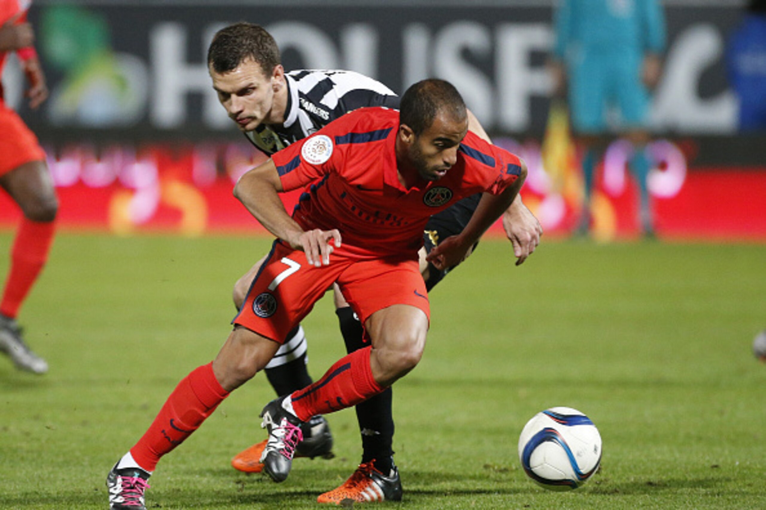ANGERS, FRANCE - DECEMBER 1: Lucas Moura of PSG in action during the French Ligue 1 match between Angers SCO and Paris Saint-Germain (PSG) at Stade Jean Bouin on December 1, 2015 in Angers, France. (Photo by Jean Catuffe/Getty Images)