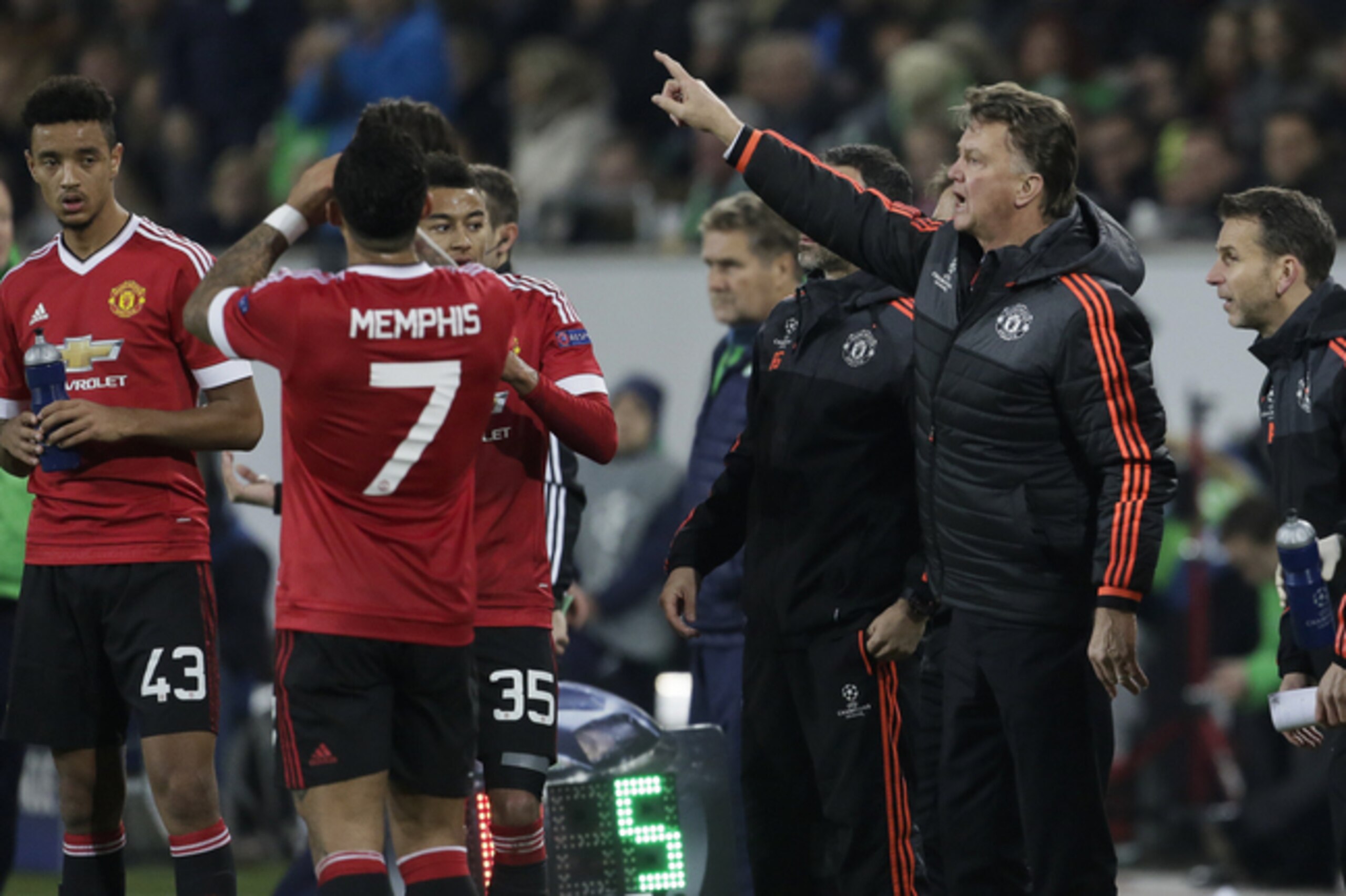 Van Gaal gives instructions during the Wolfsburg loss. Van Gaal gives instructions during the Wolfsburg loss.
