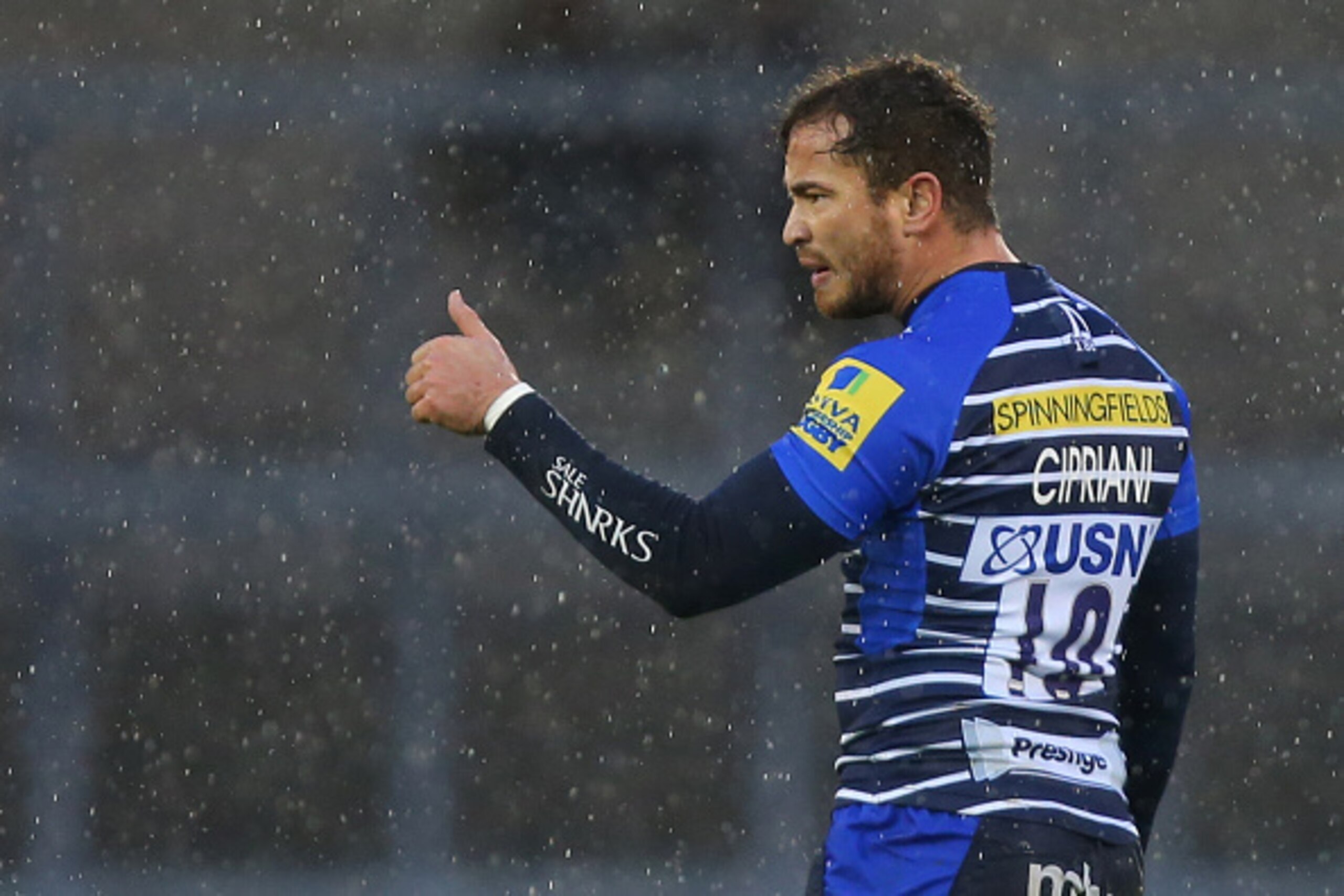 SALFORD, ENGLAND - NOVEMBER 28: Danny Cipriani of Sale Sharks during the Aviva Premiership match between Sale Sharks and Newcastle Falcons at the AJ Bell Stadium on November 28, 2015 in Salford, England. (Photo by Dave Thompson/Getty Images)