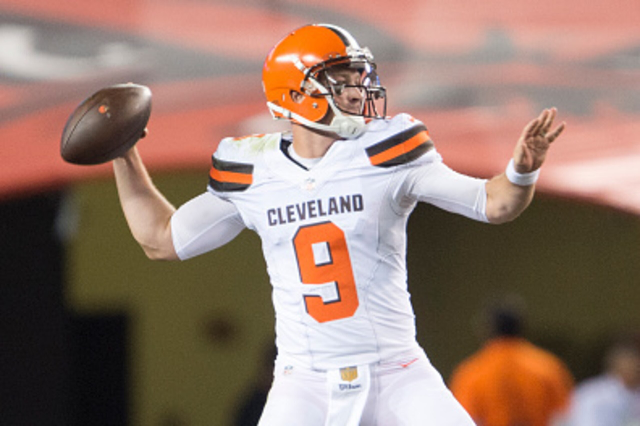 CLEVELAND, OH - AUGUST 13: Quarterback Connor Shaw #9 of the Cleveland Browns passes during the second half against the Washington Redskins at FirstEnergy Stadium on August 13, 2015 in Cleveland, Ohio. The Redskins defeated the Browns 20-17. (Photo by Jas