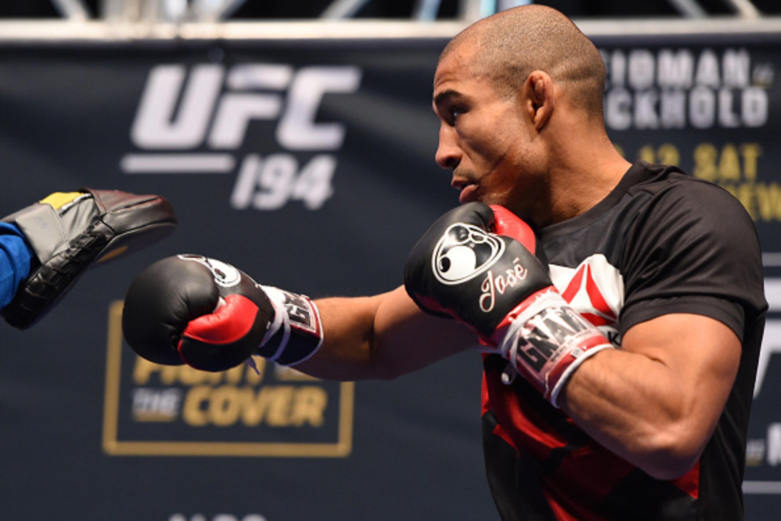 LAS VEGAS, NV - DECEMBER 10: Jose Aldo of Brazil works out for fans and media during the UFC 194 open workouts inside MGM Grand Garden Arena on December 10, 2015 in Las Vegas, Nevada. (Photo by Josh Hedges/Zuffa LLC/Zuffa LLC via Getty Images) LAS VEGAS, NV - DECEMBER 10: Jose Aldo of Brazil works out for fans and media during the UFC 194 open workouts inside MGM Grand Garden Arena on December 10, 2015 in Las Vegas, Nevada. (Photo by Josh Hedges/Zuffa LLC/Zuffa LLC via Getty Images)