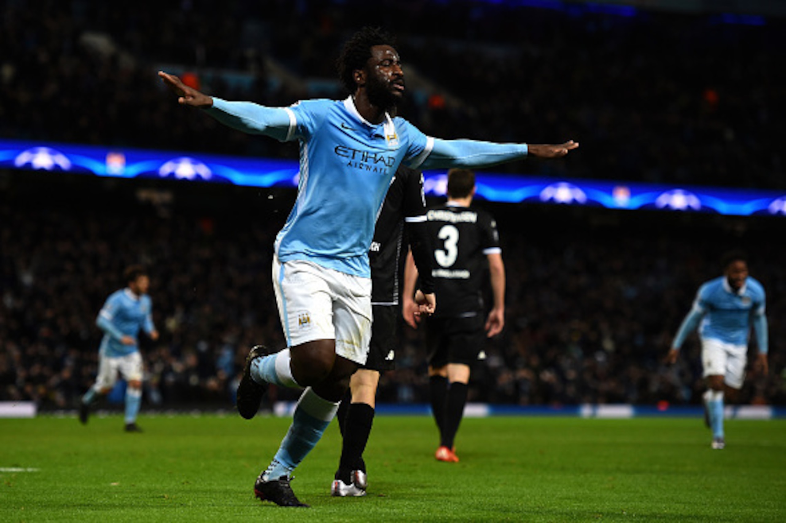 MANCHESTER, ENGLAND - DECEMBER 08:  Wilfred Bony of Manchester City celebrates scoring his side's fourth goal during the UEFA Champions League Group D match between Manchester City and Borussia Monchengladbach at Etihad Stadium on December 8, 2015 in Manc