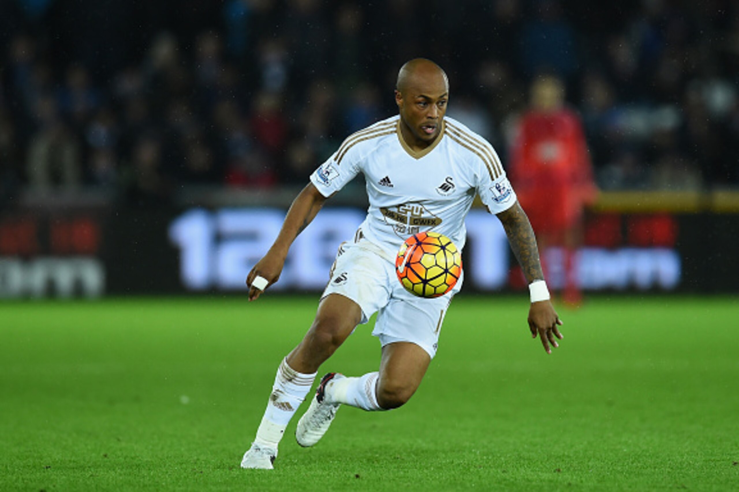 SWANSEA, WALES - DECEMBER 05:  Swansea player Andre Ayew in action during the Barclays Premier League match between Swansea City and Leicester City at Liberty Stadium on December 5, 2015 in Swansea, Wales.  (Photo by Stu Forster/Getty Images)