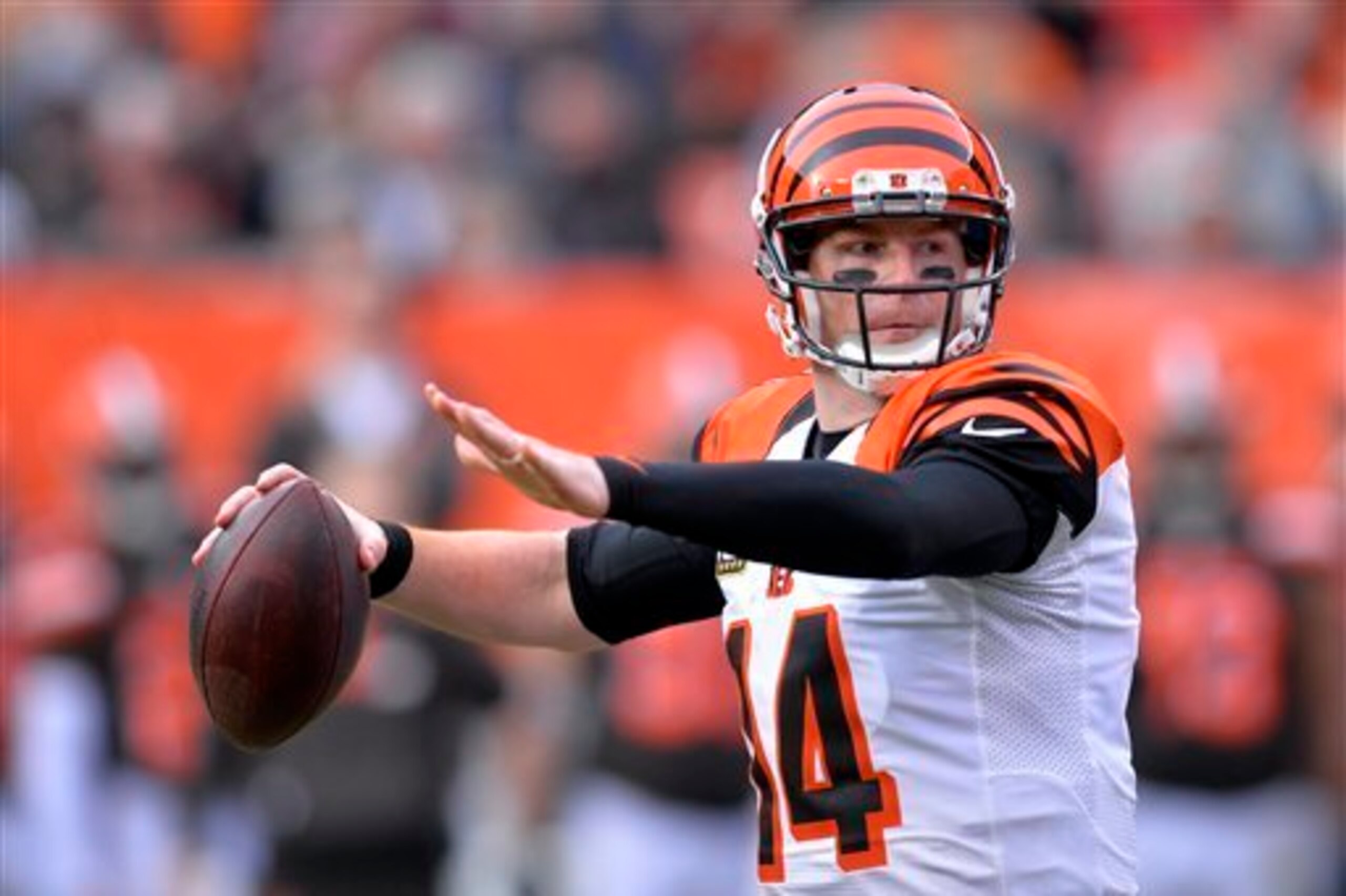 Look for Andy Dalton to lean on the run this weekend.
