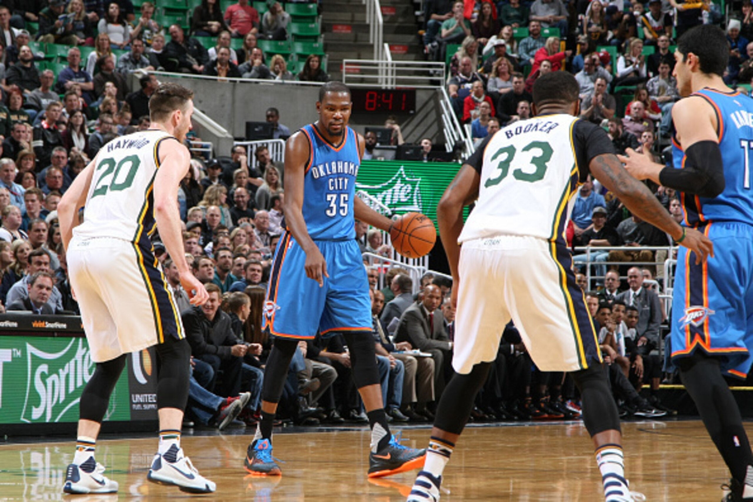 SALT LAKE CITY, UT - DECEMBER 11: Kevin Durant #35 of the Oklahoma City Thunder defends the ball against the Utah Jazz during the game on December 11, 2015 at Vivint Smart Home Arena in Salt Lake City, Utah. NOTE TO USER: User expressly acknowledges and a