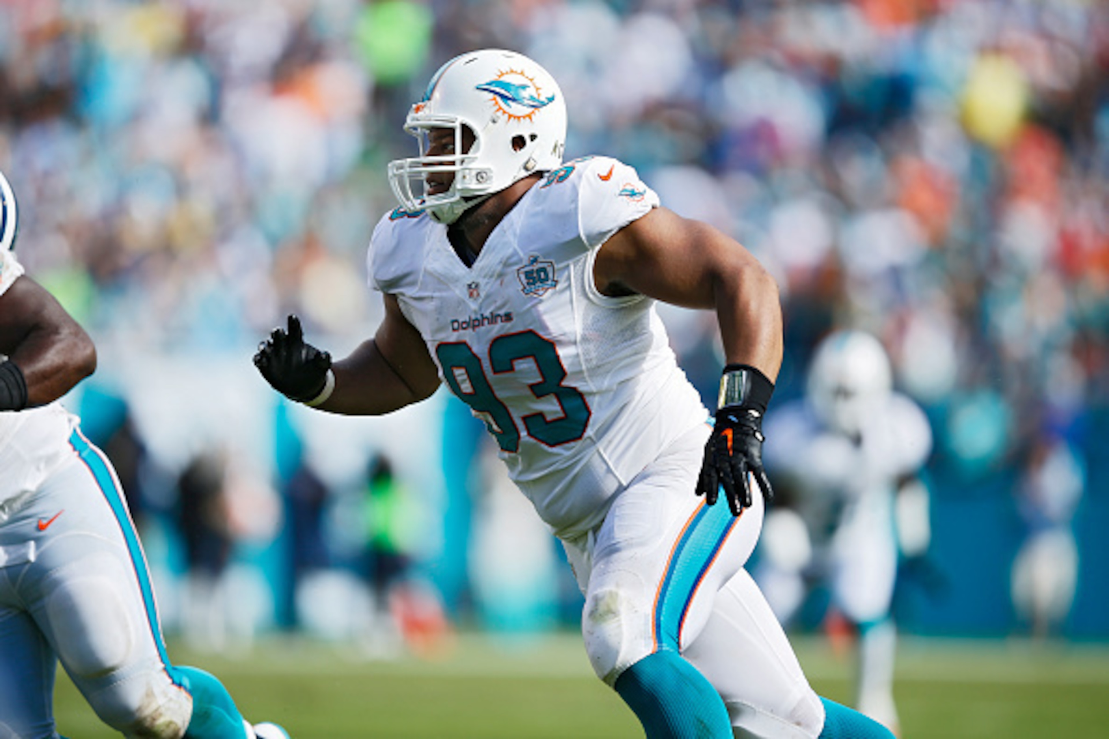 MIAMI GARDENS, FL - NOVEMBER 22: Ndamukong Suh #93 of the Miami Dolphins in action against the Dallas Cowboys during the game at Sun Life Stadium on November 22, 2015 in Miami Gardens, Florida. Dallas defeated Miami 24-14. (Photo by Joe Robbins/Getty Imag