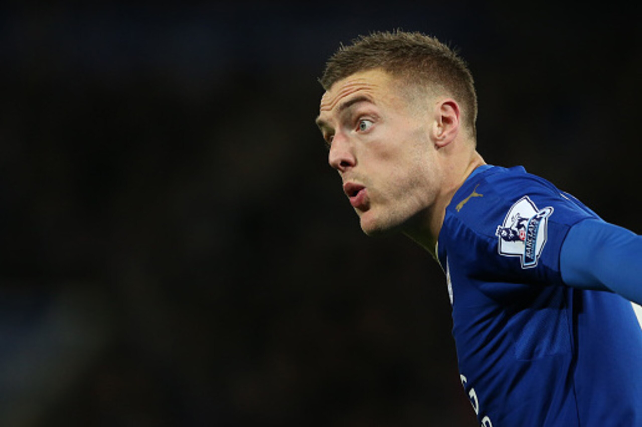 LEICESTER, ENGLAND - NOVEMBER 28:  Jamie Vardy of Leicester City during the Barclays Premier League match between Leicester City and Manchester United at The King Power Stadium on November 28, 2015 in Leicester, England.  (Photo by Matthew Ashton - AMA/Ge