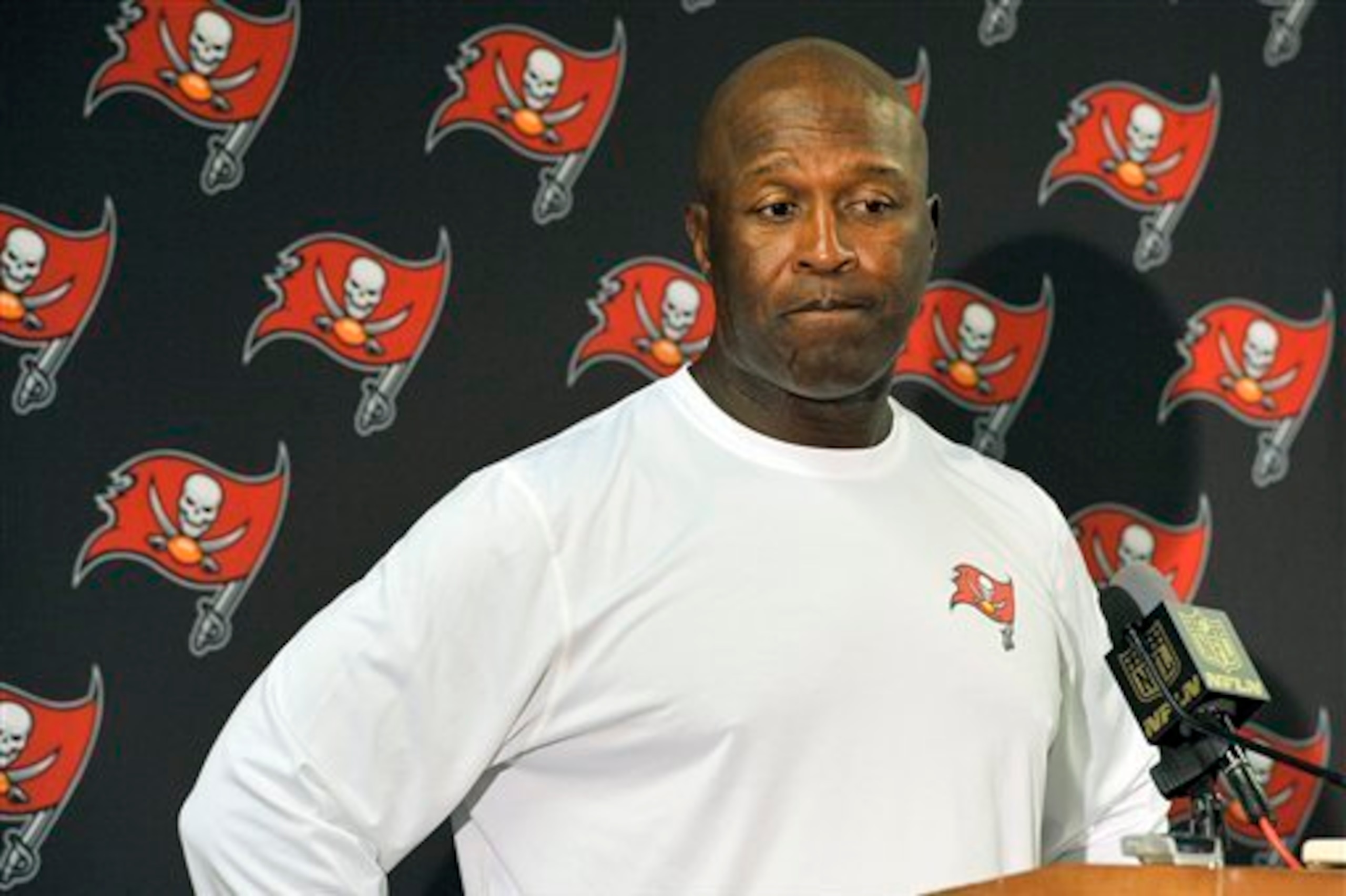 Head coach Lovie Smith and the Bucs likely saw their playoff hopes disappear with Sunday's loss.