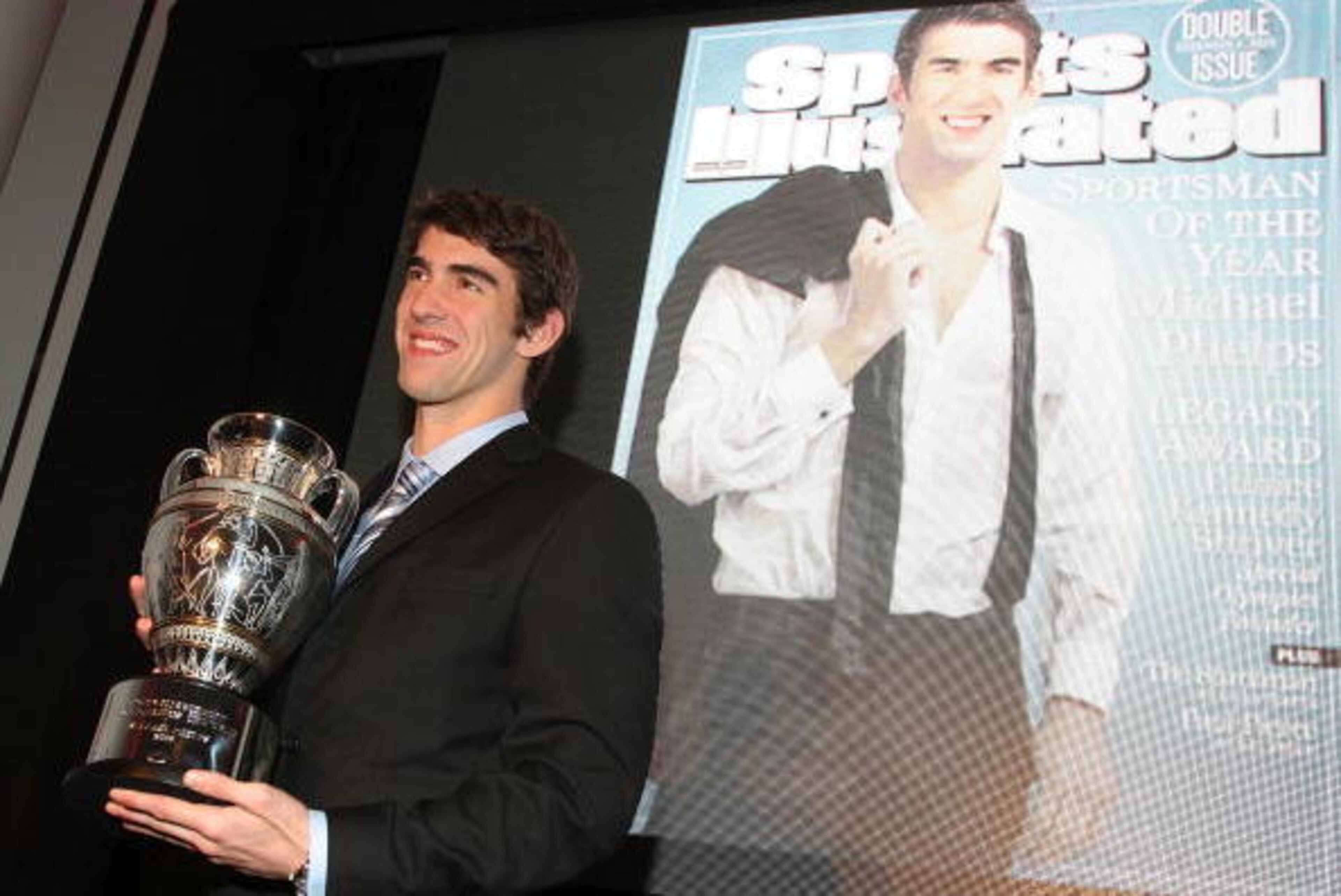 NEW YORK - DECEMBER 02: Sportsman of the Year Michael Phelps attends the Sports Illustrated 08 Sportsman of the Year Awards at IAC Building on December 2, 2008 in New York City. (Photo by Stephen Lovekin/Getty Images for Sports Illustrated) NEW YORK - DECEMBER 02: Sportsman of the Year Michael Phelps attends the Sports Illustrated 08 Sportsman of the Year Awards at IAC Building on December 2, 2008 in New York City. (Photo by Stephen Lovekin/Getty Images for Sports Illustrated)