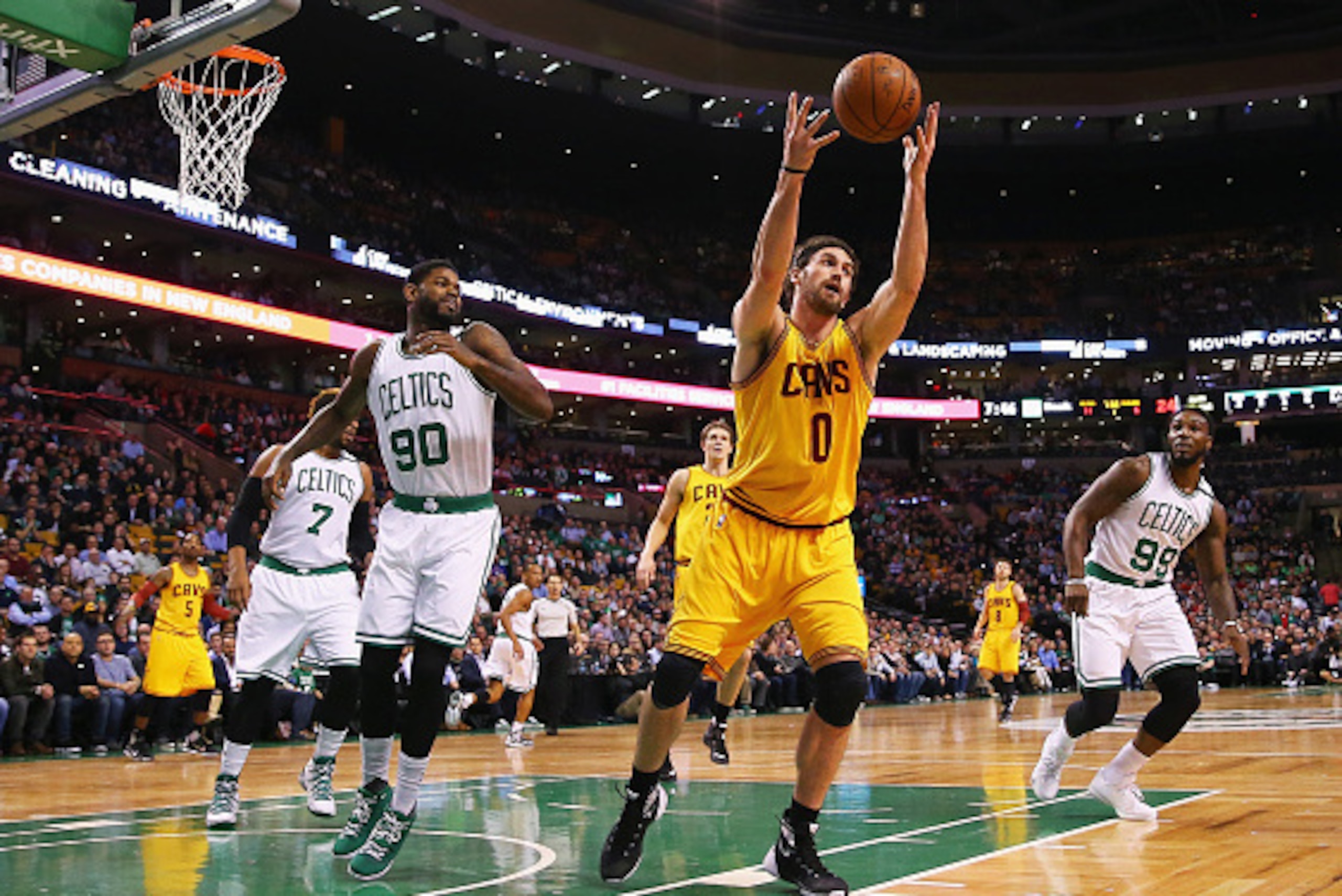 BOSTON, MA - DECEMBER 15:  Kevin Love #0 of the Cleveland Cavaliers grabs a rebound during the first quarter against the Boston Celtics at TD Garden on December 15, 2015 in Boston, Massachusetts. NOTE TO USER: User expressly acknowledges and agrees that, 