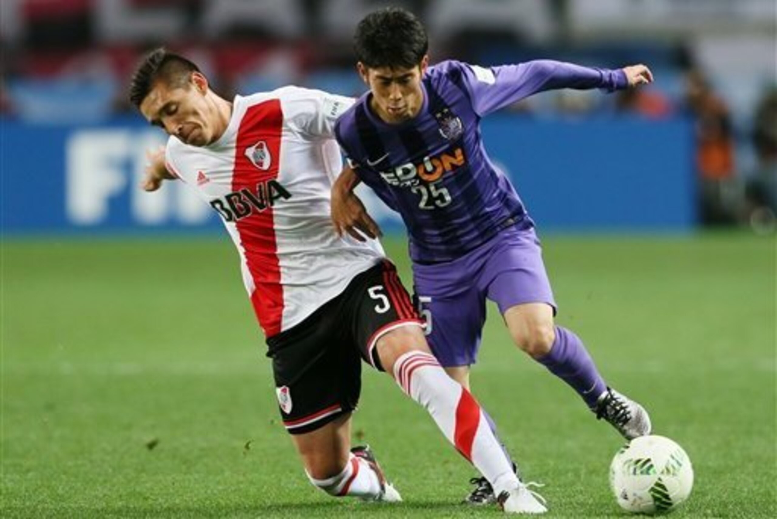 River found it difficult to open up their tenacious opponents.