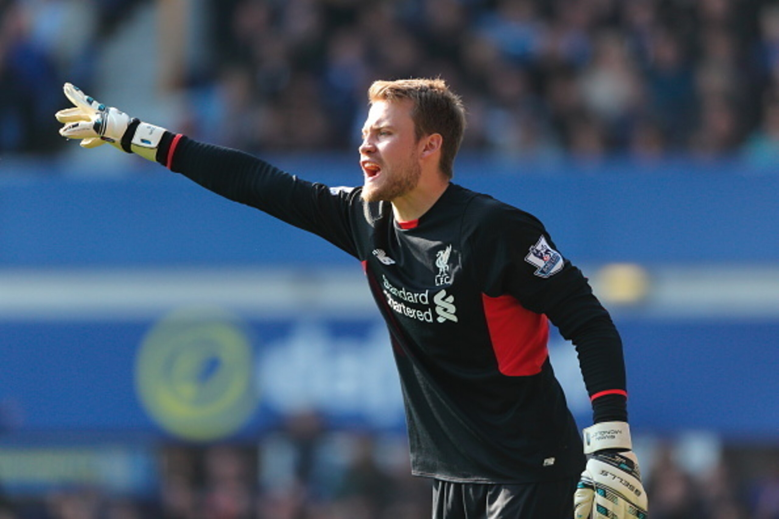 LIVERPOOL, ENGLAND - OCTOBER 04: Simon Mignolet of Liverpool during the Barclays Premier League match between Everton and Liverpool at Goodison Park on October 04, 2015 in Liverpool, England. (Photo by Matthew Ashton - AMA/Getty Images) LIVERPOOL, ENGLAND - OCTOBER 04: Simon Mignolet of Liverpool during the Barclays Premier League match between Everton and Liverpool at Goodison Park on October 04, 2015 in Liverpool, England. (Photo by Matthew Ashton - AMA/Getty Images)