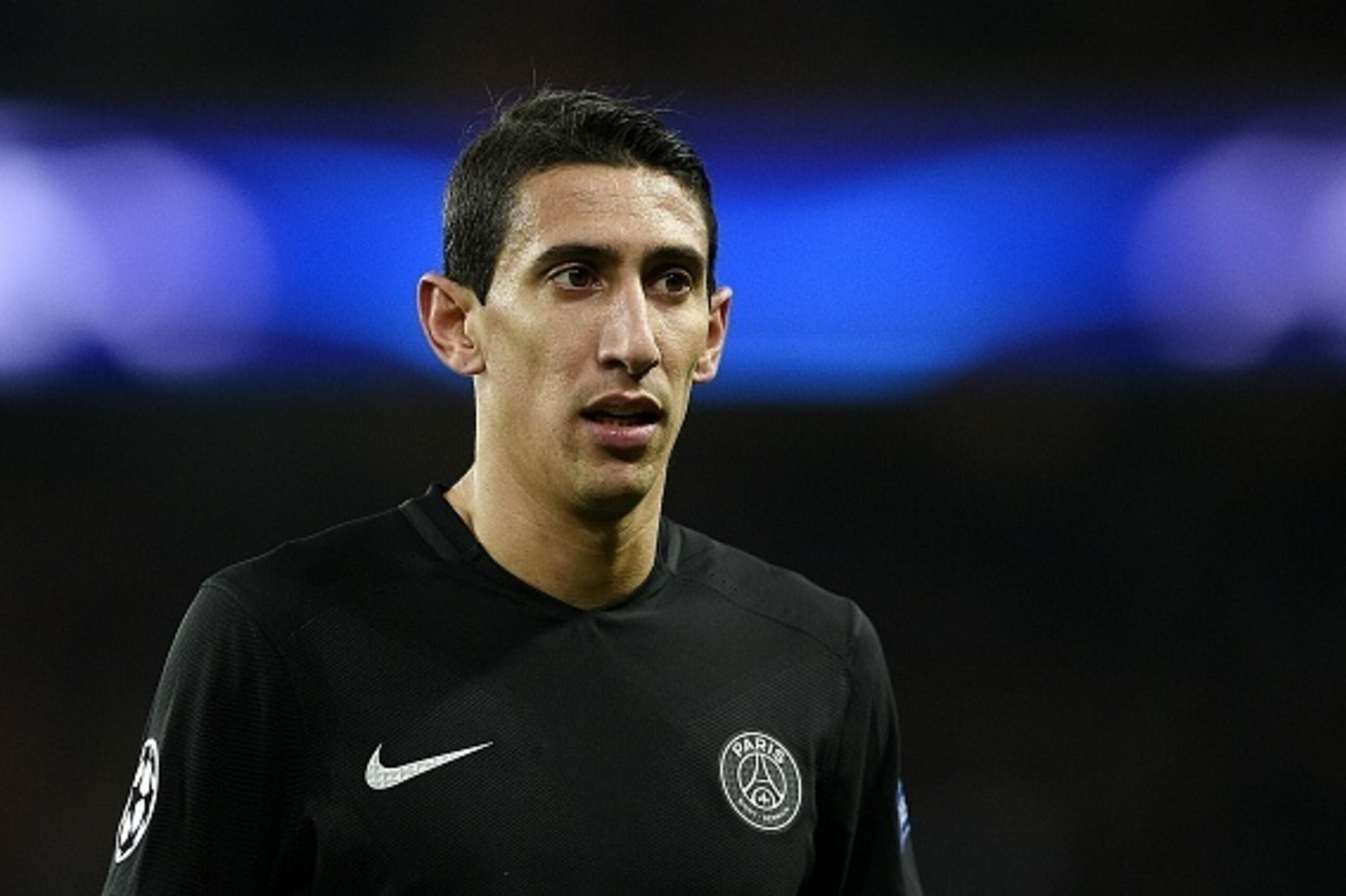Paris Saint-Germain's Argentinian forward Angel Di Maria attends the UEFA Champions League group A football match between Paris-Saint-Germain (PSG) and Shakhtar Donetsk at the Parc des Princes stadium in Paris on December 8, 2015. / AFP / FRANCK FIFE     