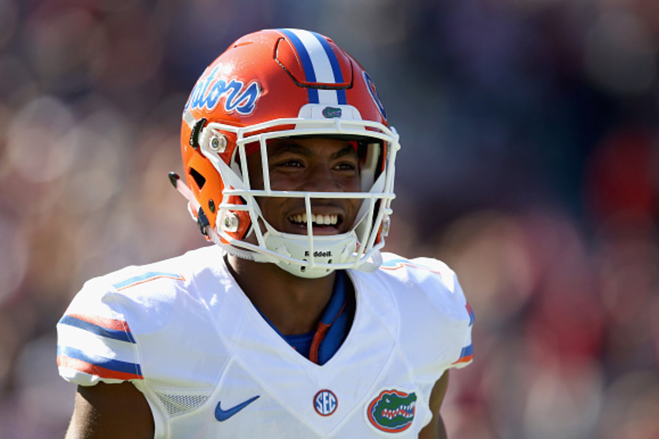COLUMBIA, SC - NOVEMBER 14:  Vernon Hargreaves III #1 of the Florida Gators reacts as he runs off the field during their game against the South Carolina Gamecocks at Williams-Brice Stadium on November 14, 2015 in Columbia, South Carolina.  (Photo by Stree