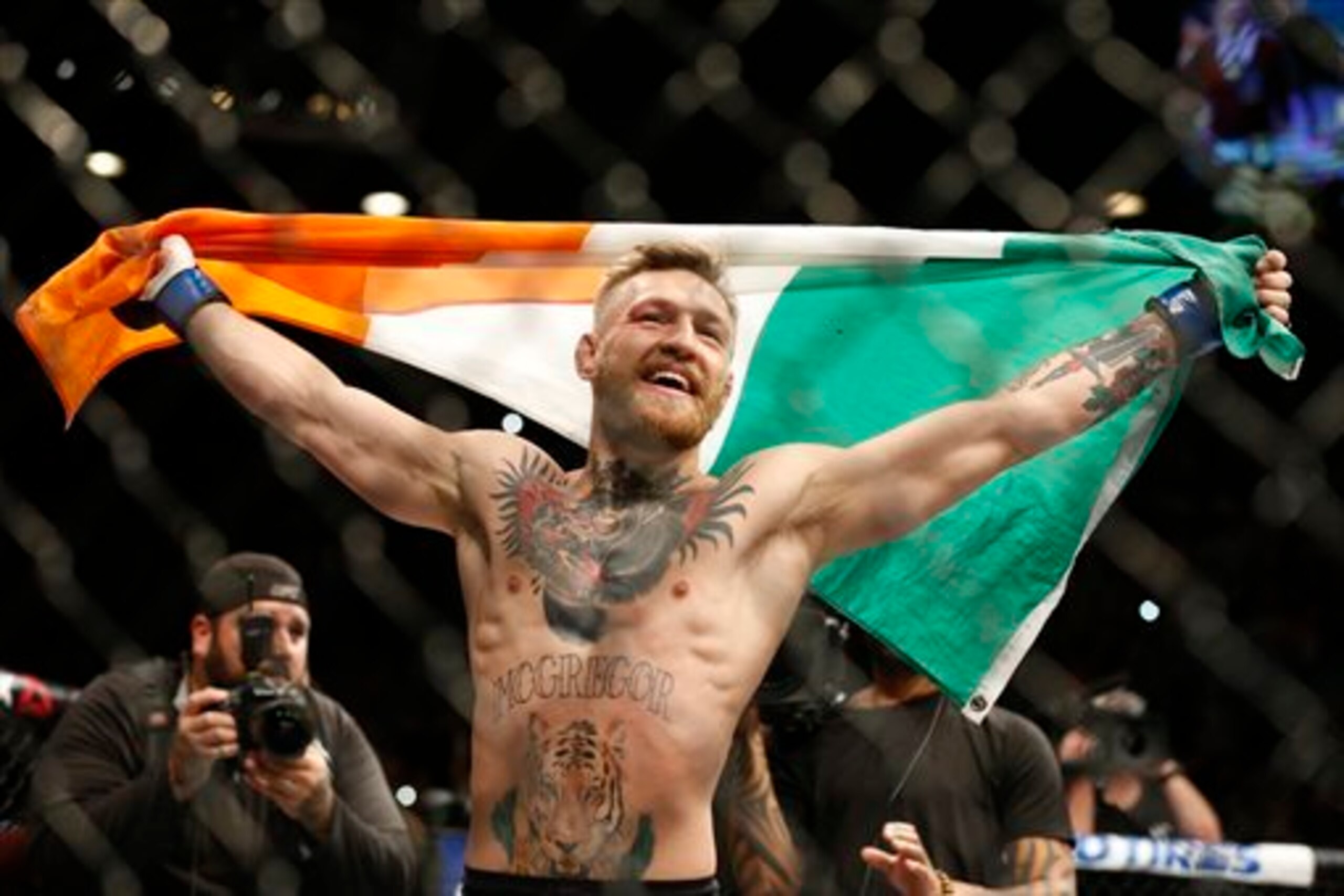 McGregor might wait in the wings for Cerrone or RDA.