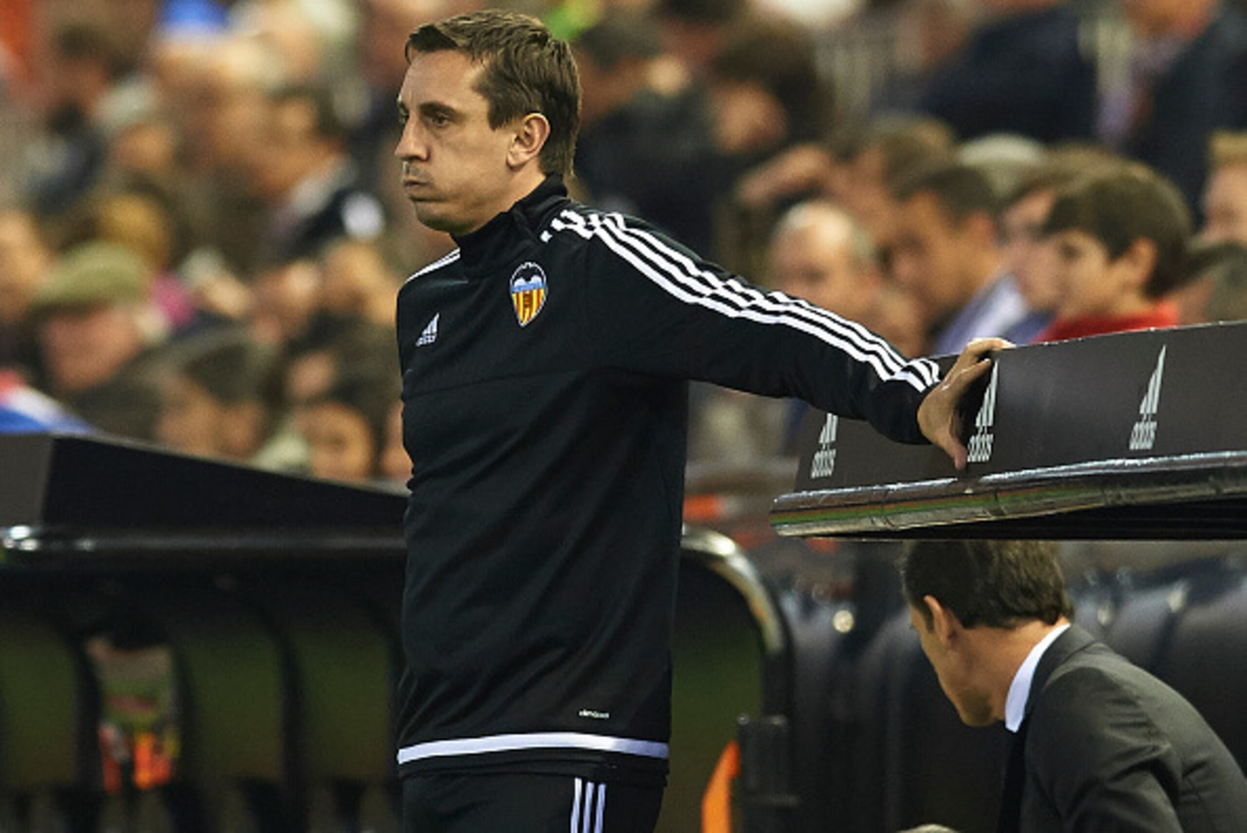 VALENCIA, SPAIN - DECEMBER 16:  Gary Neville manager of Valencia reacts during the Copa del Rey Round of 32 match between Valencia CF and Barakaldo CF at Estadio Mestalla on December 16, 2015 in Valencia, Spain.  (Photo by Manuel Queimadelos Alonso/Getty 