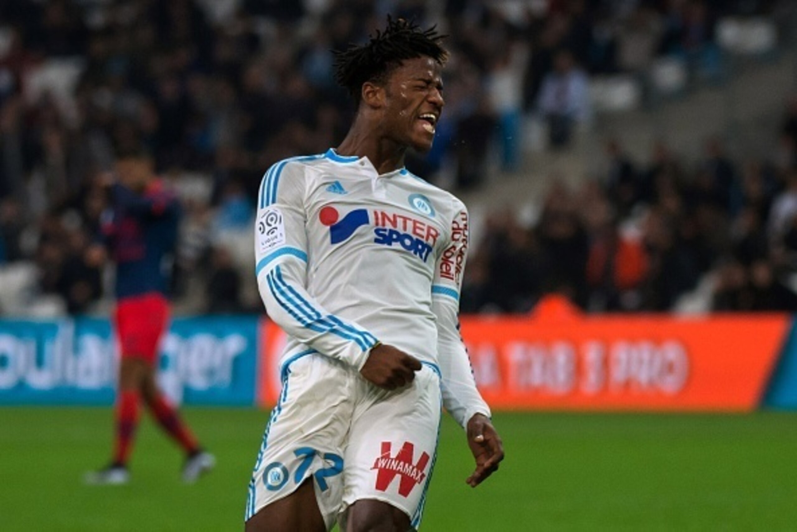 Marseille's Belgian forward Michy Batshuayi reacts after missing a goal during the French L1 football match between Olympique de Marseille and Ajaccio on December 13, 2015 at the Velodrome stadium in Marseille, southern France. AFP PHOTO / BERTRAND LANGLO